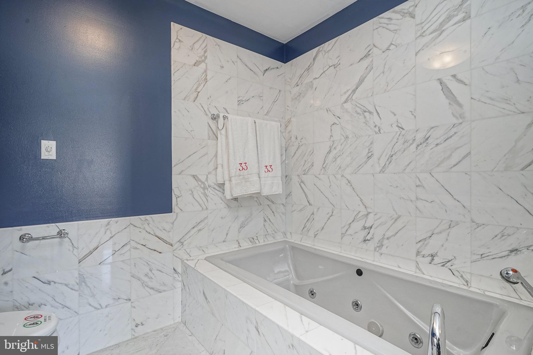 OLD CITY - Residential