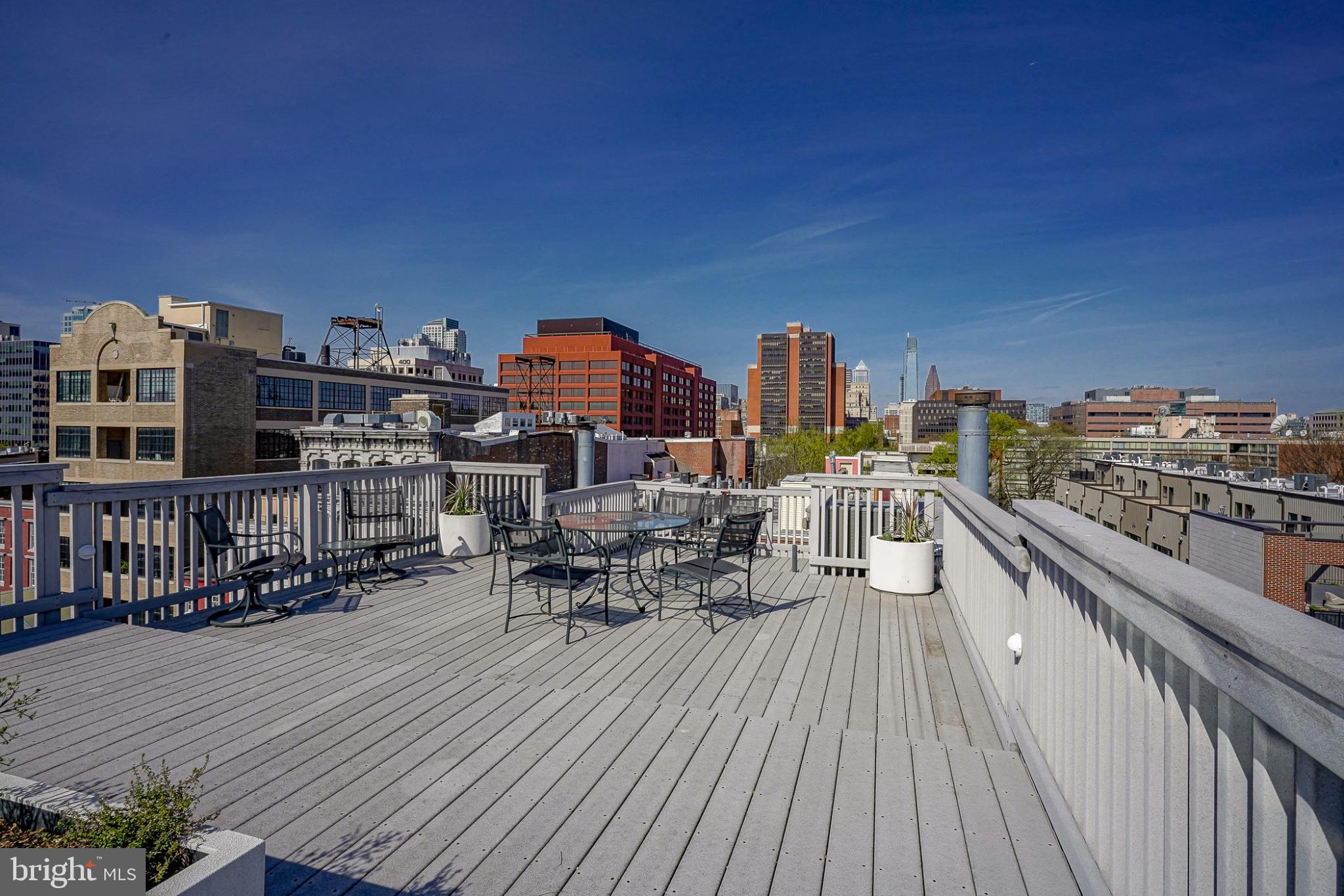 OLD CITY - Residential