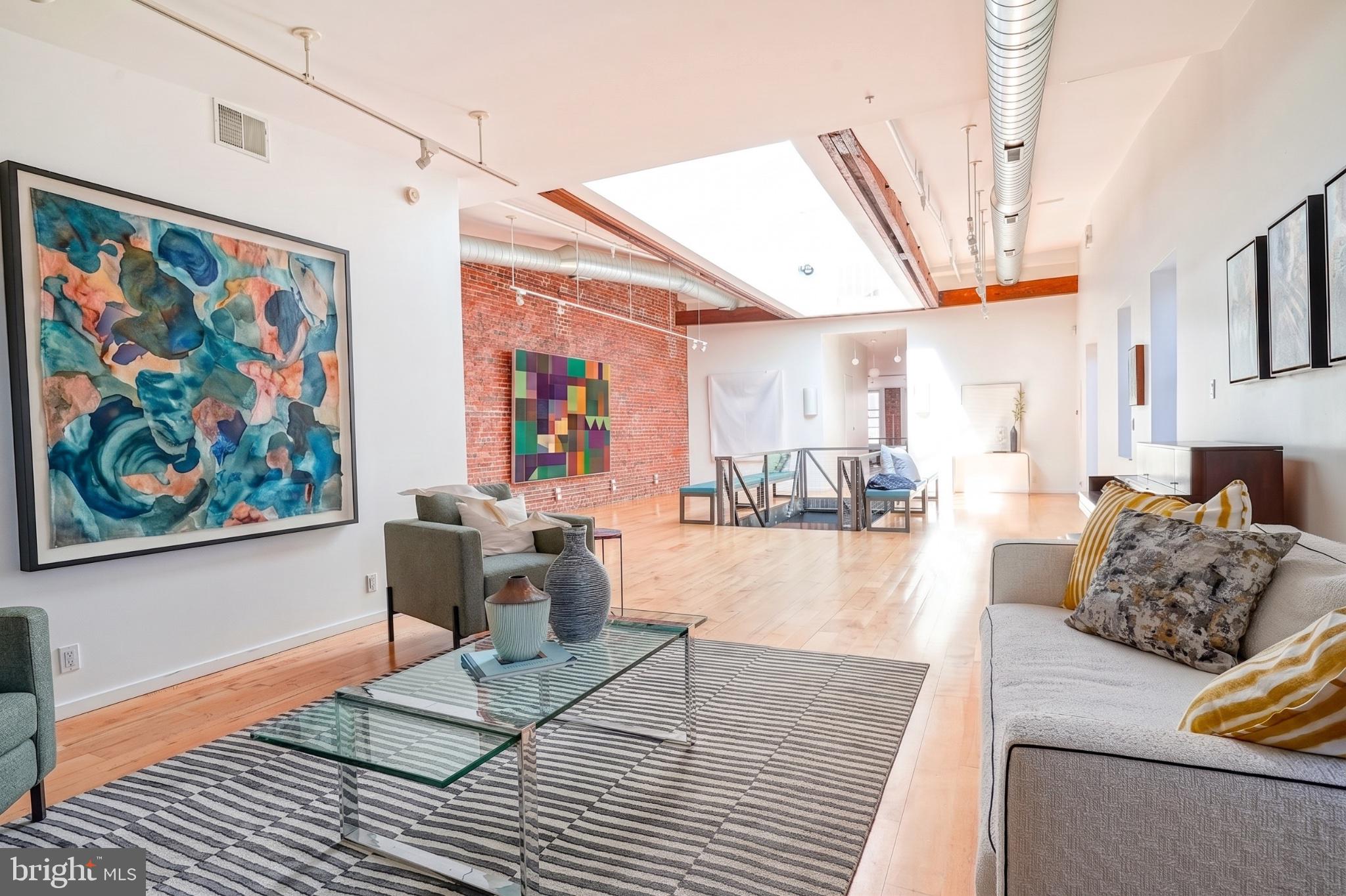 OLD CITY - Residential