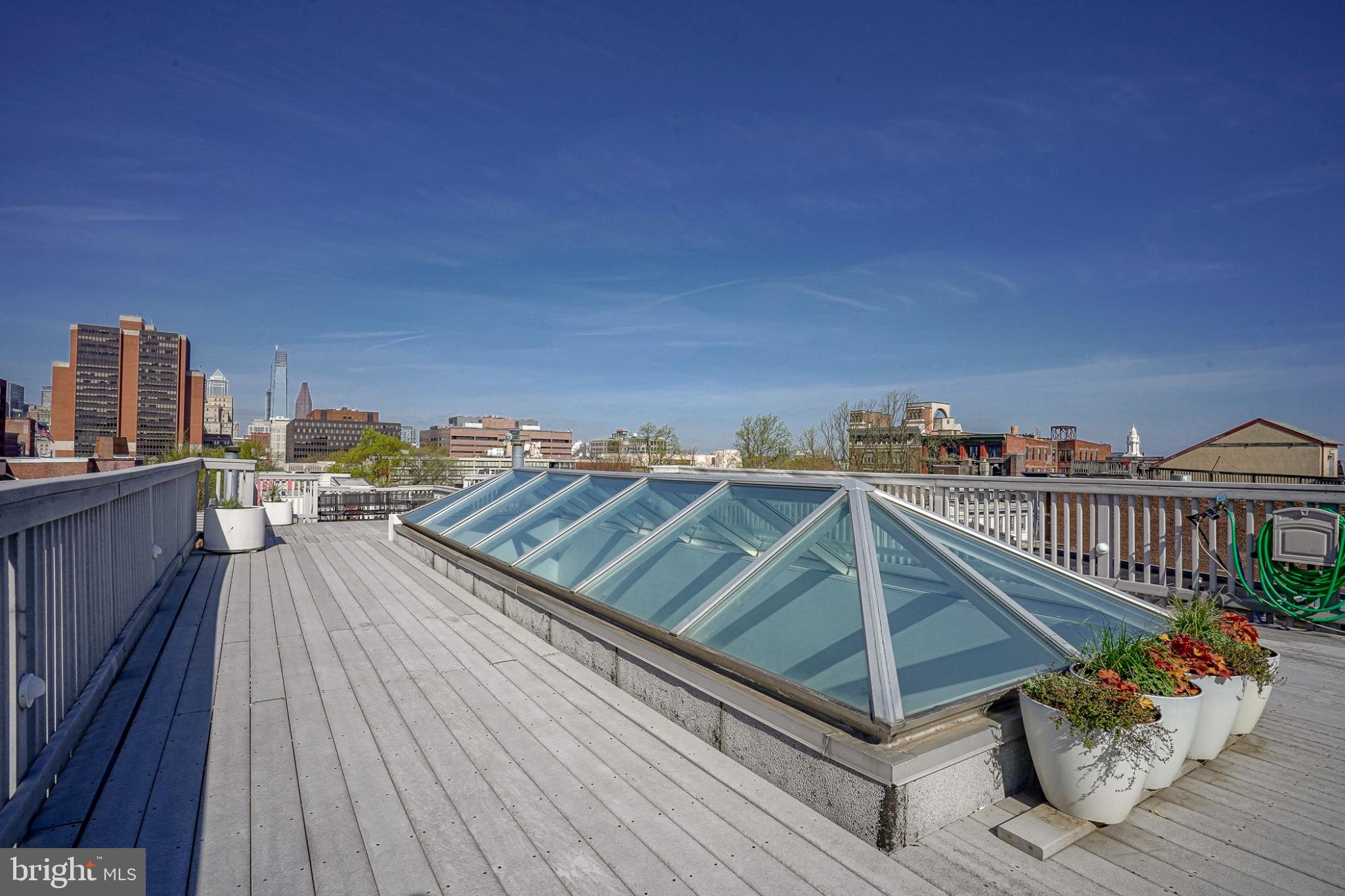 OLD CITY - Residential