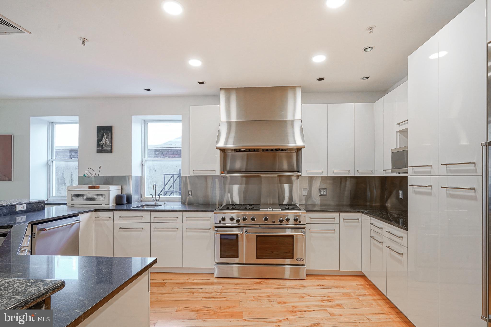 OLD CITY - Residential