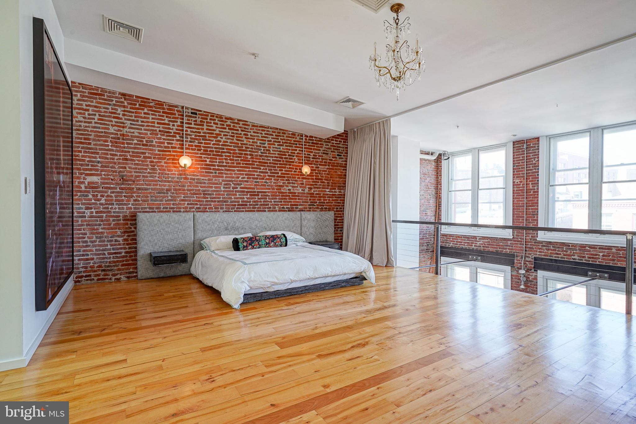 OLD CITY - Residential