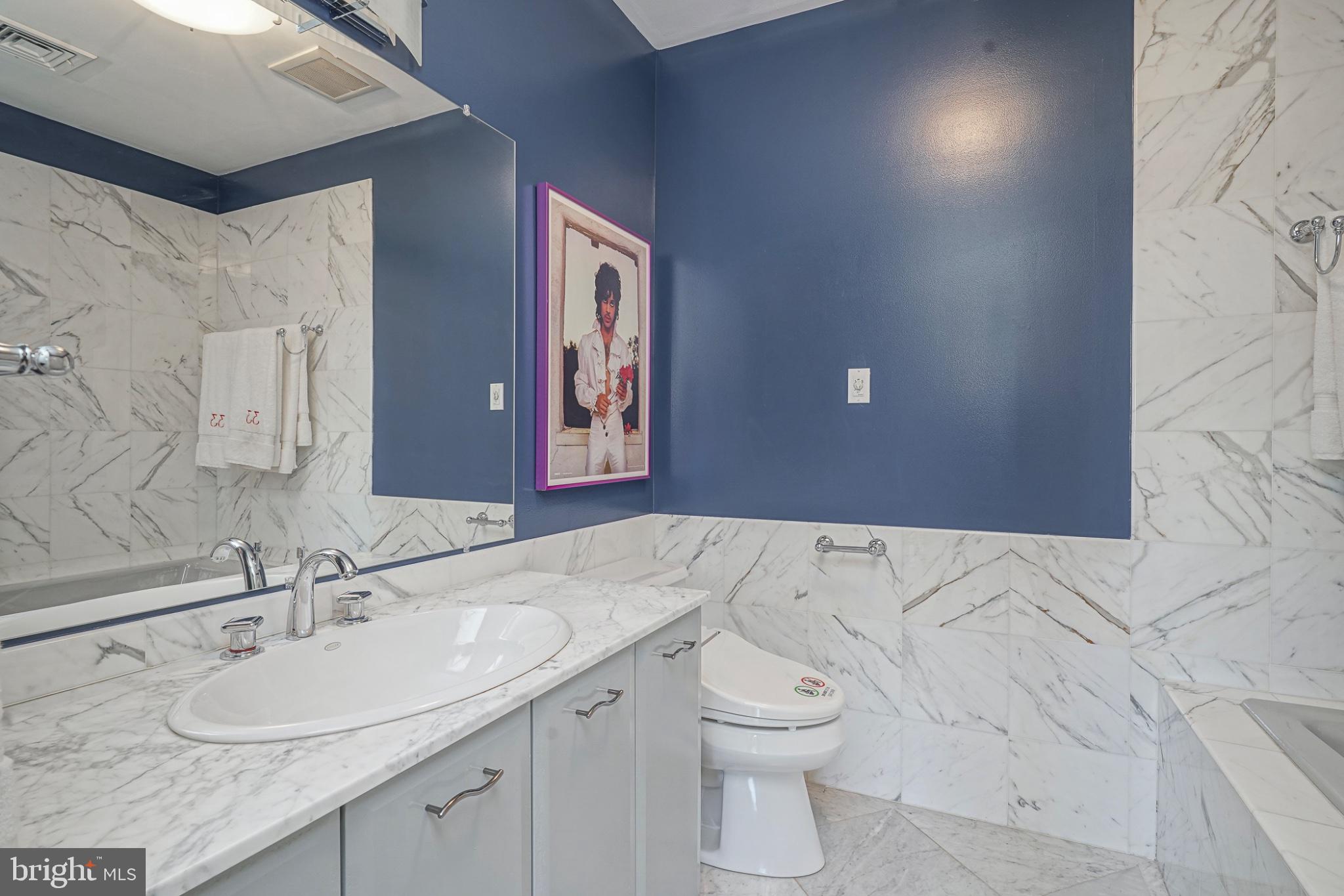 OLD CITY - Residential