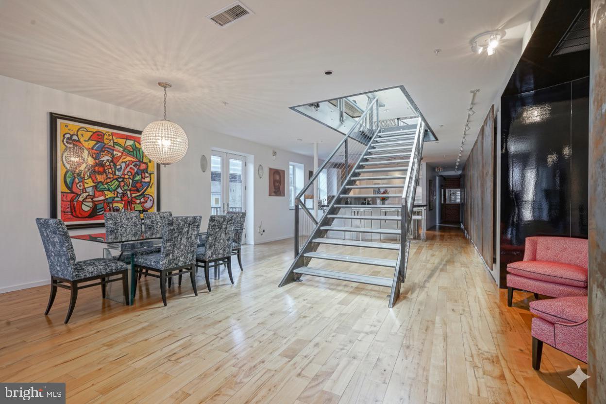 OLD CITY - Residential