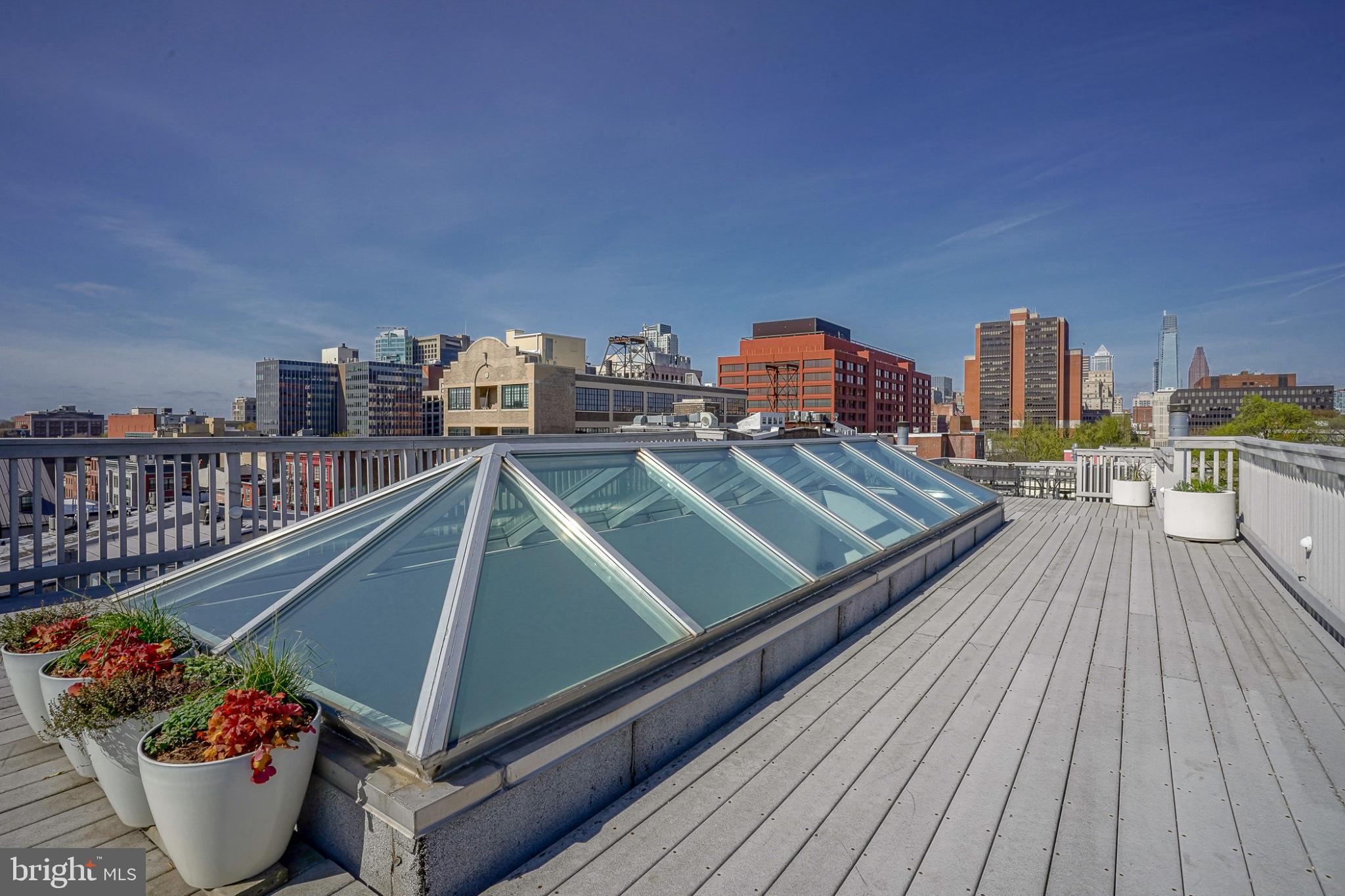 OLD CITY - Residential