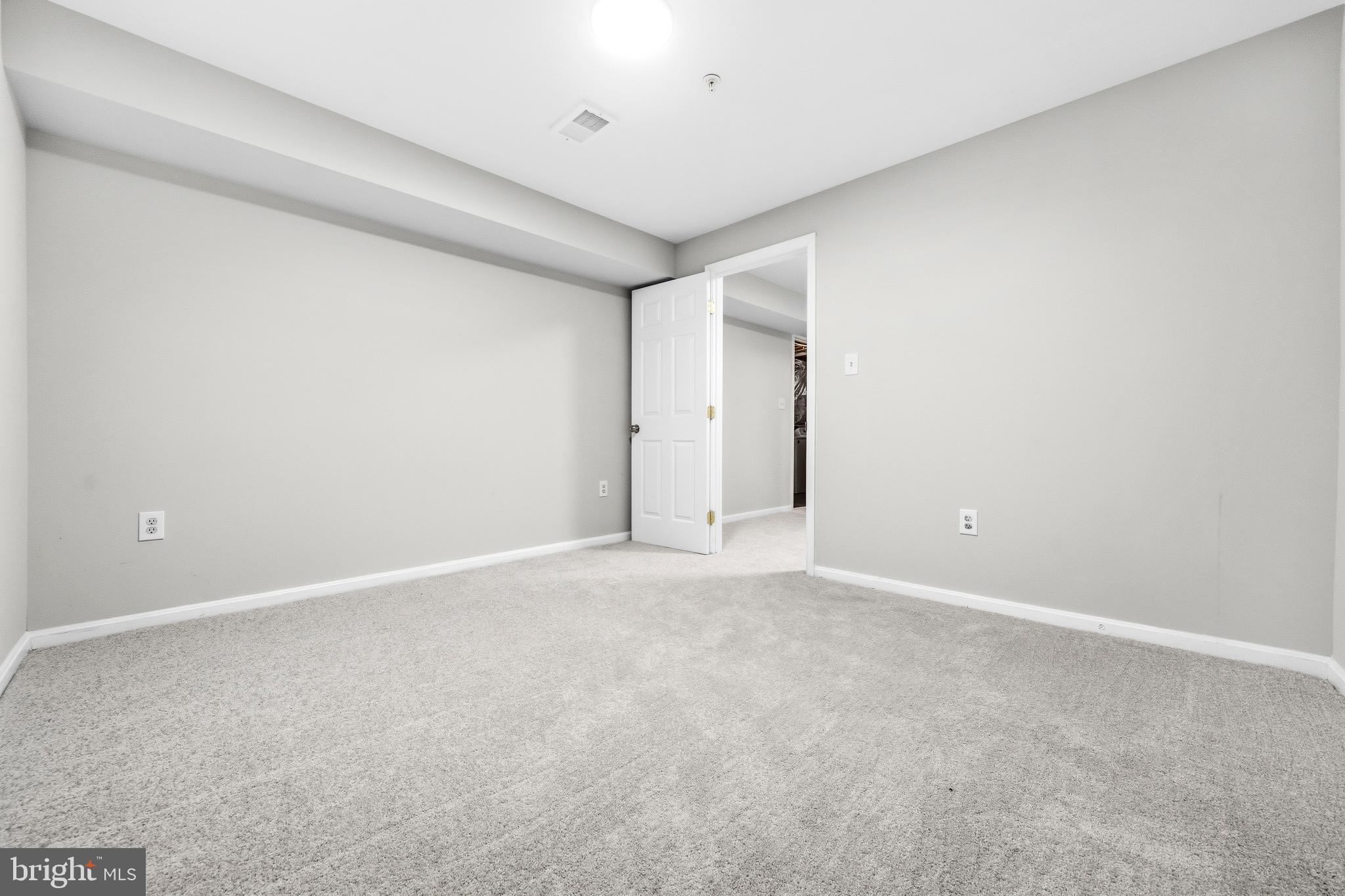 HAWTHORNE HILL - Residential