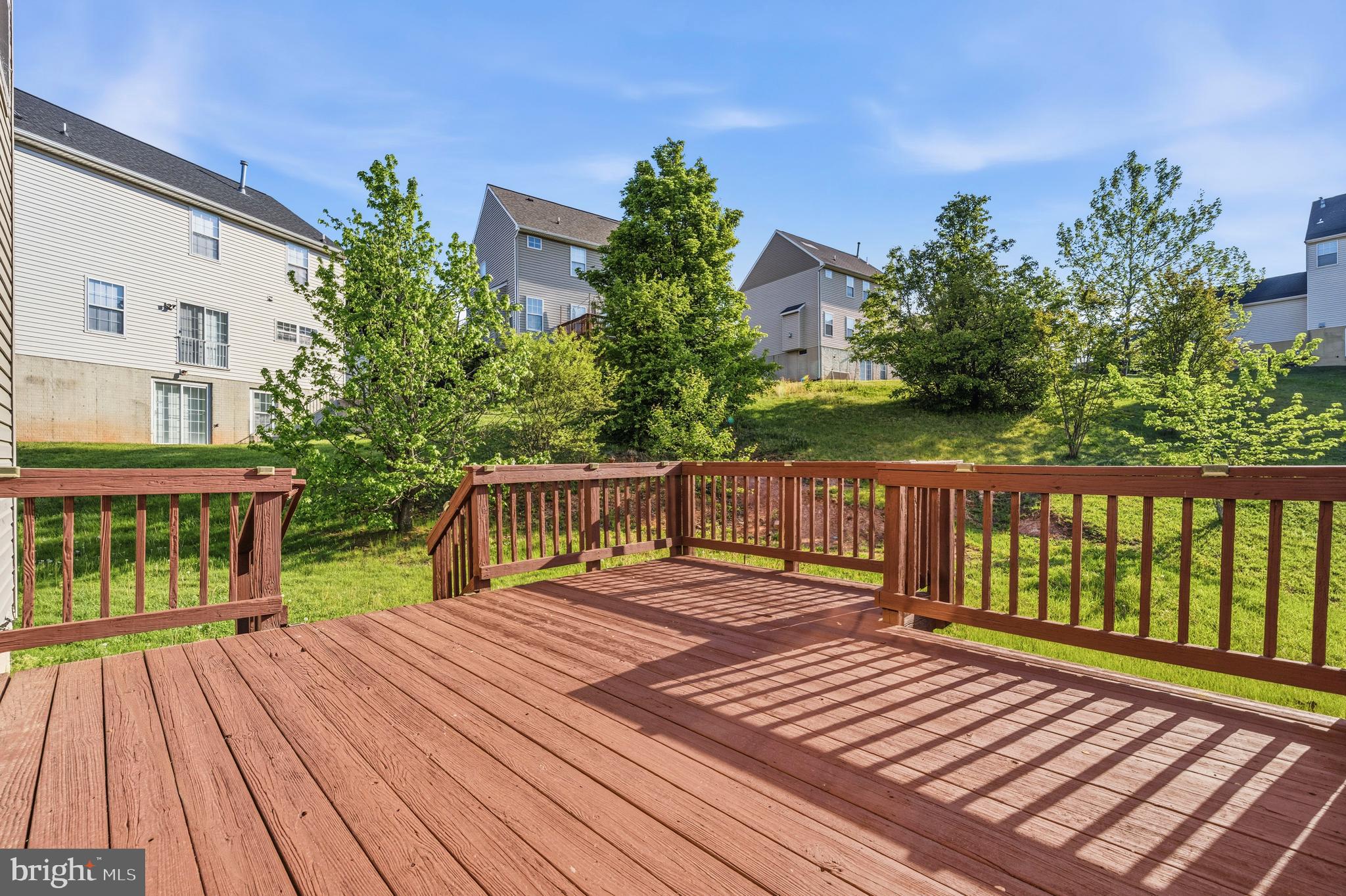 HAWTHORNE HILL - Residential