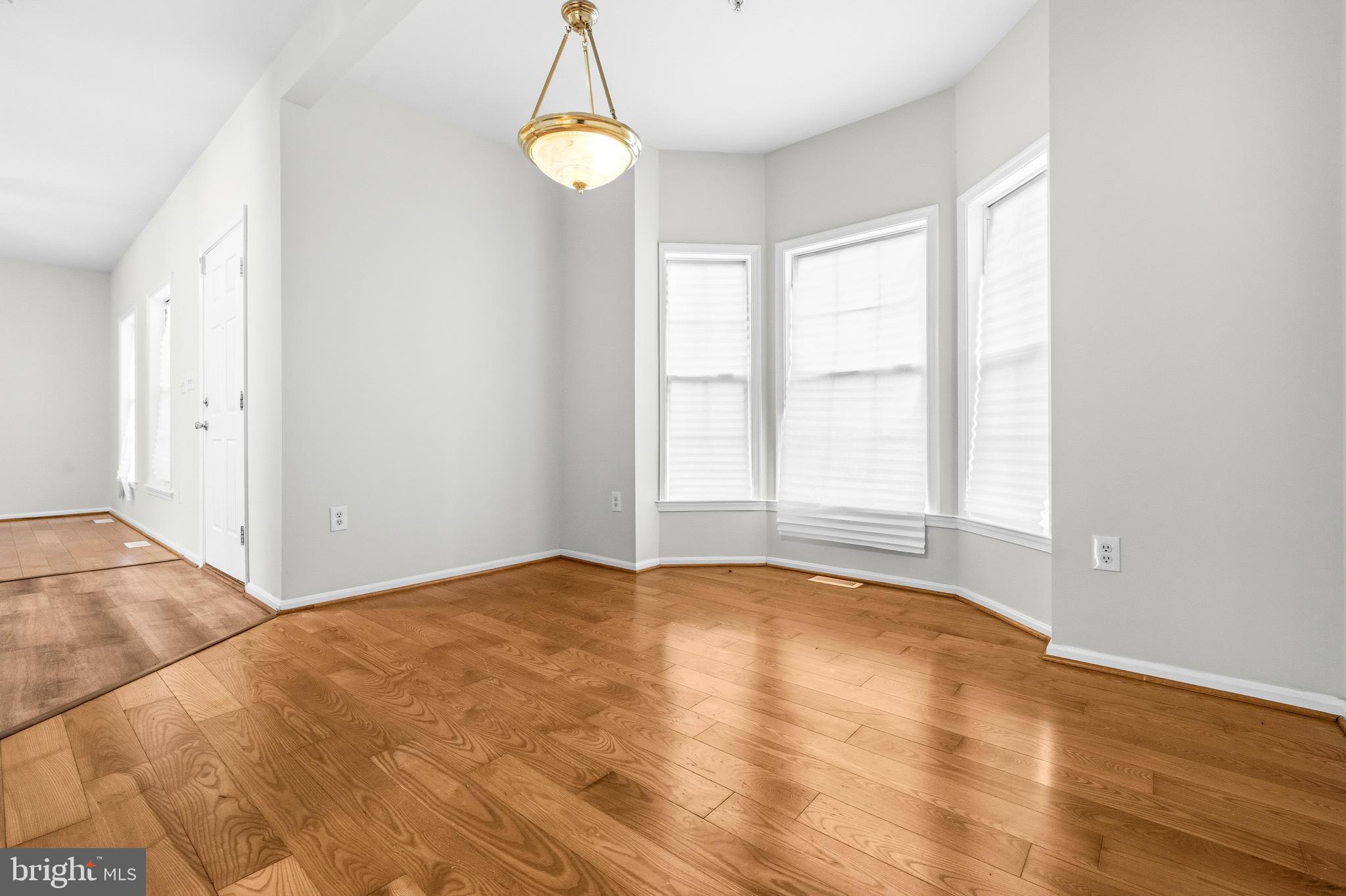 HAWTHORNE HILL - Residential