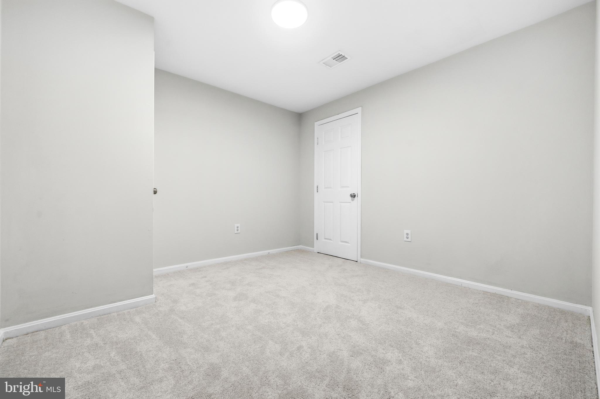 HAWTHORNE HILL - Residential