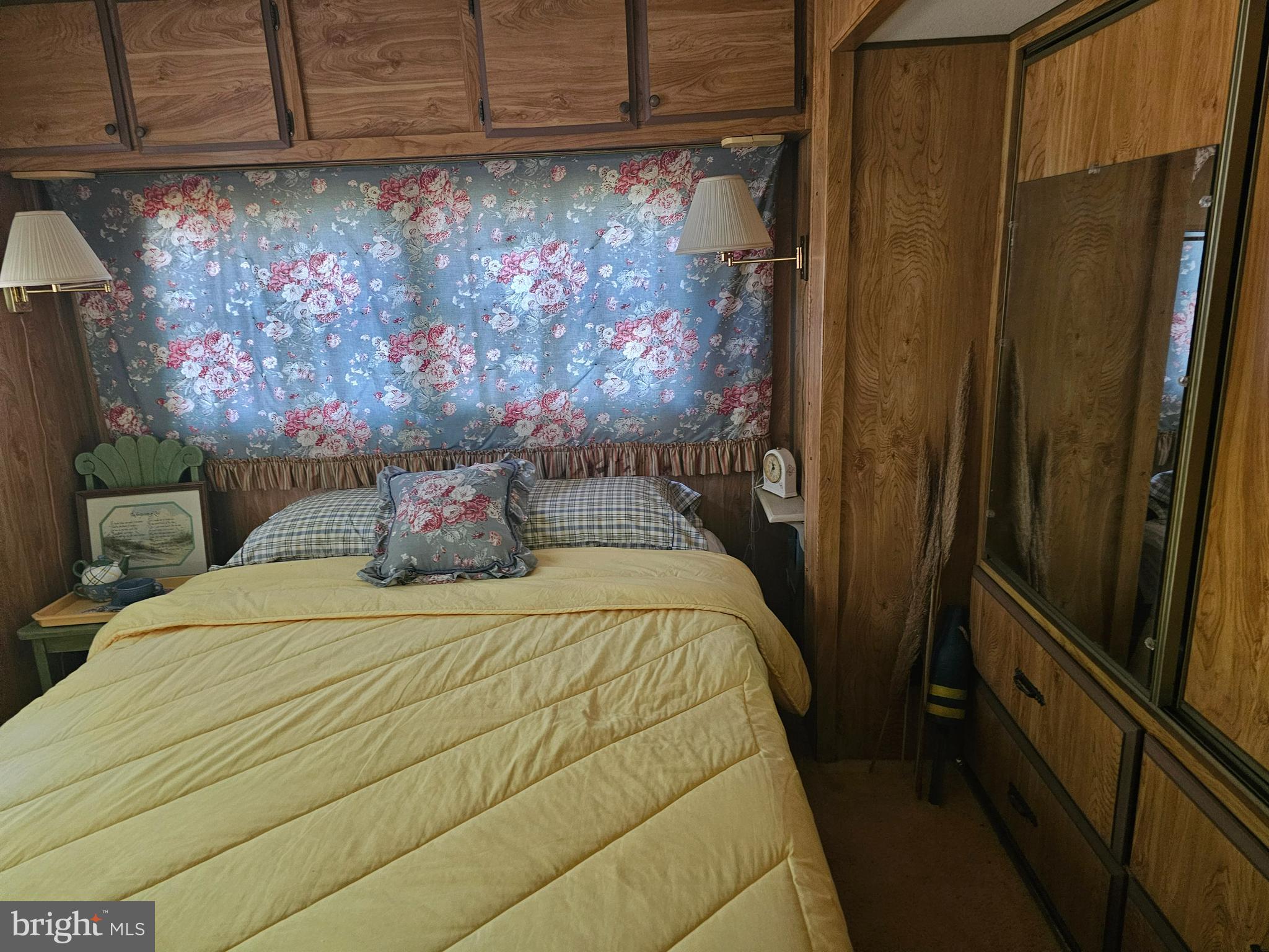 INDIAN ACRES - Residential