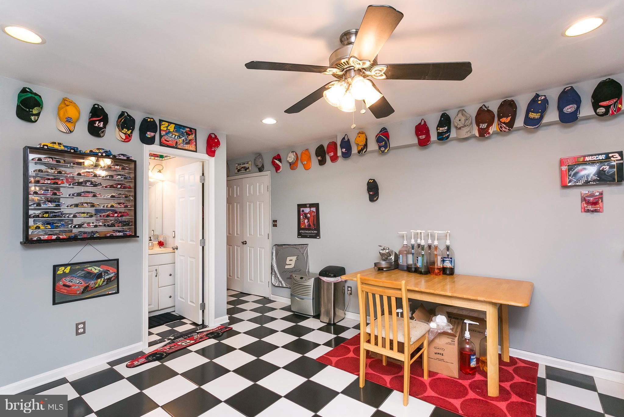 LONGFIELD ESTATES - Residential