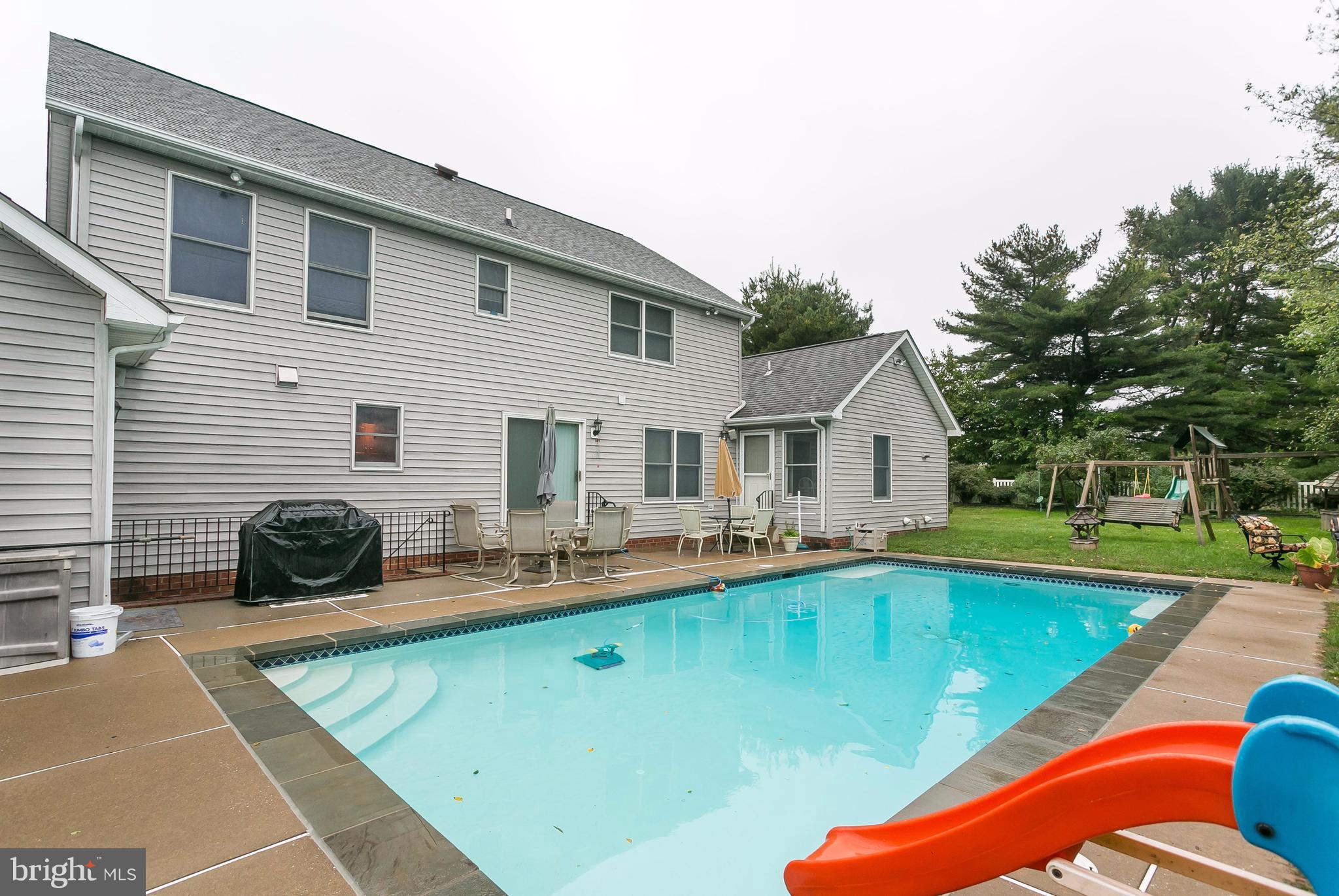 LONGFIELD ESTATES - Residential