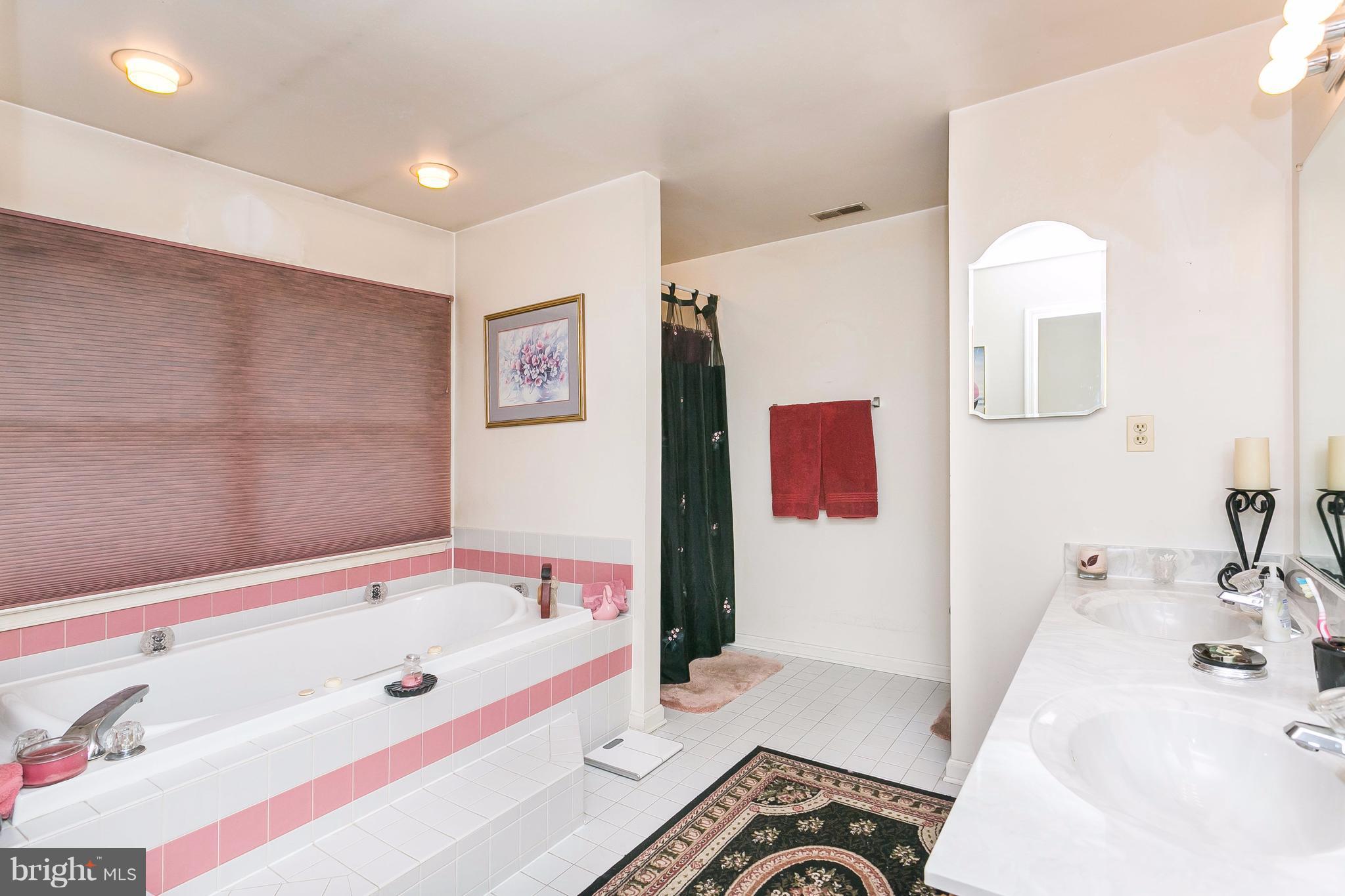 LONGFIELD ESTATES - Residential