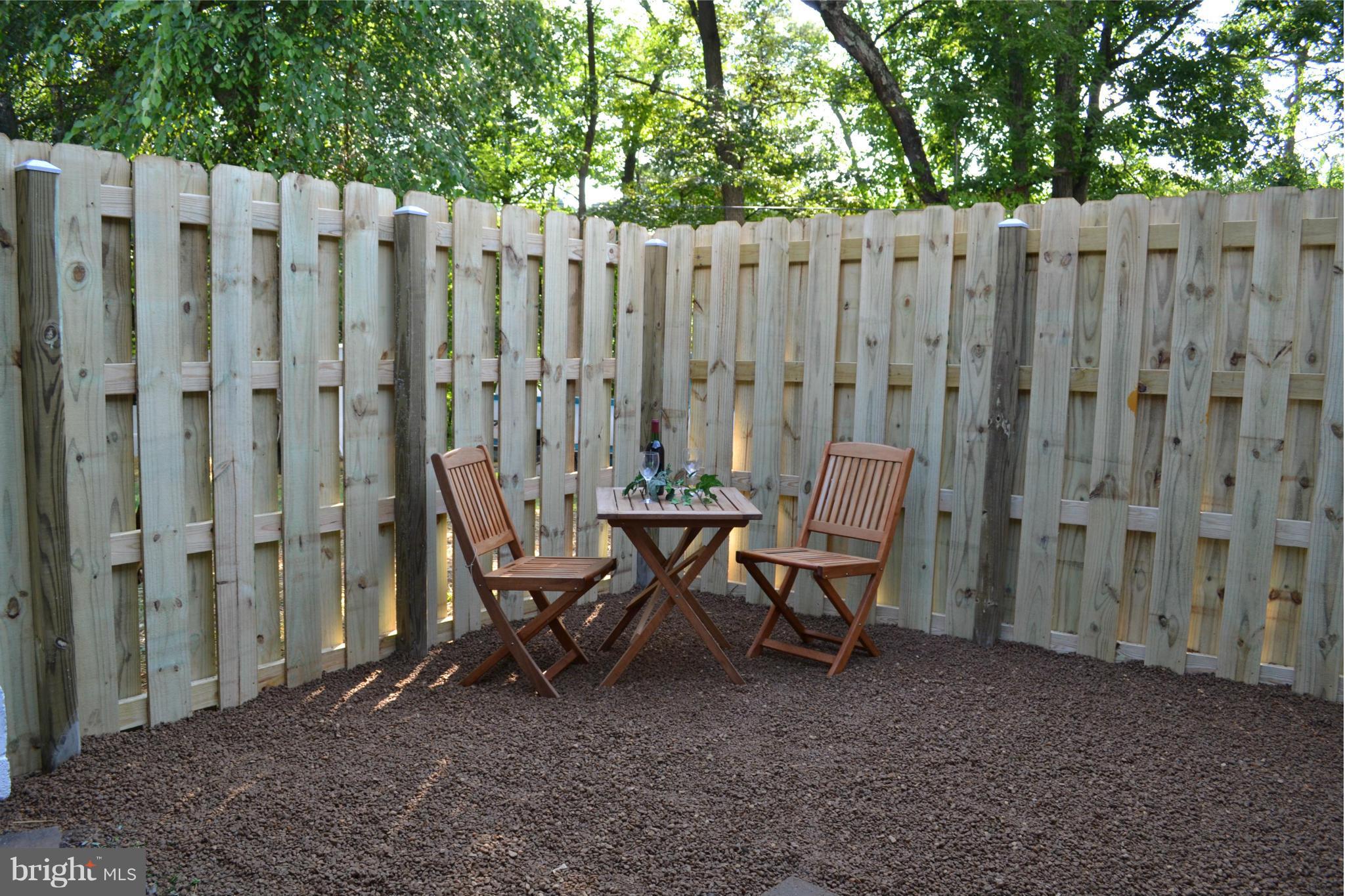 SUNNYSIDE - Residential Lease