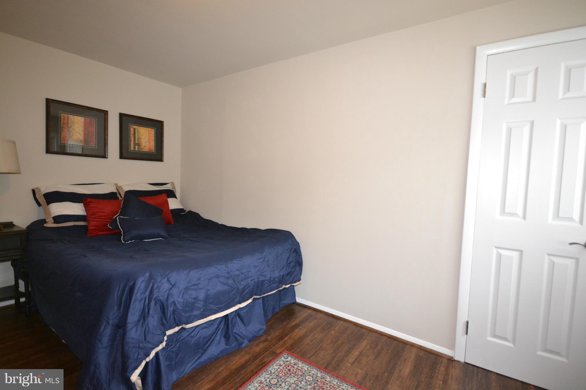 SUNNYSIDE - Residential Lease