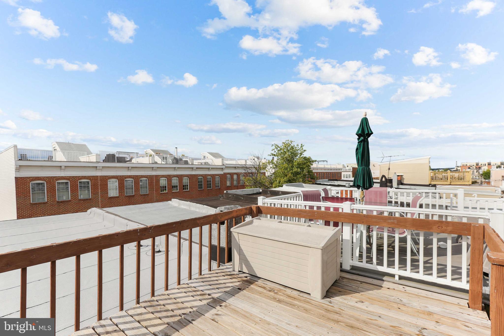 LOCUST POINT - Residential Lease