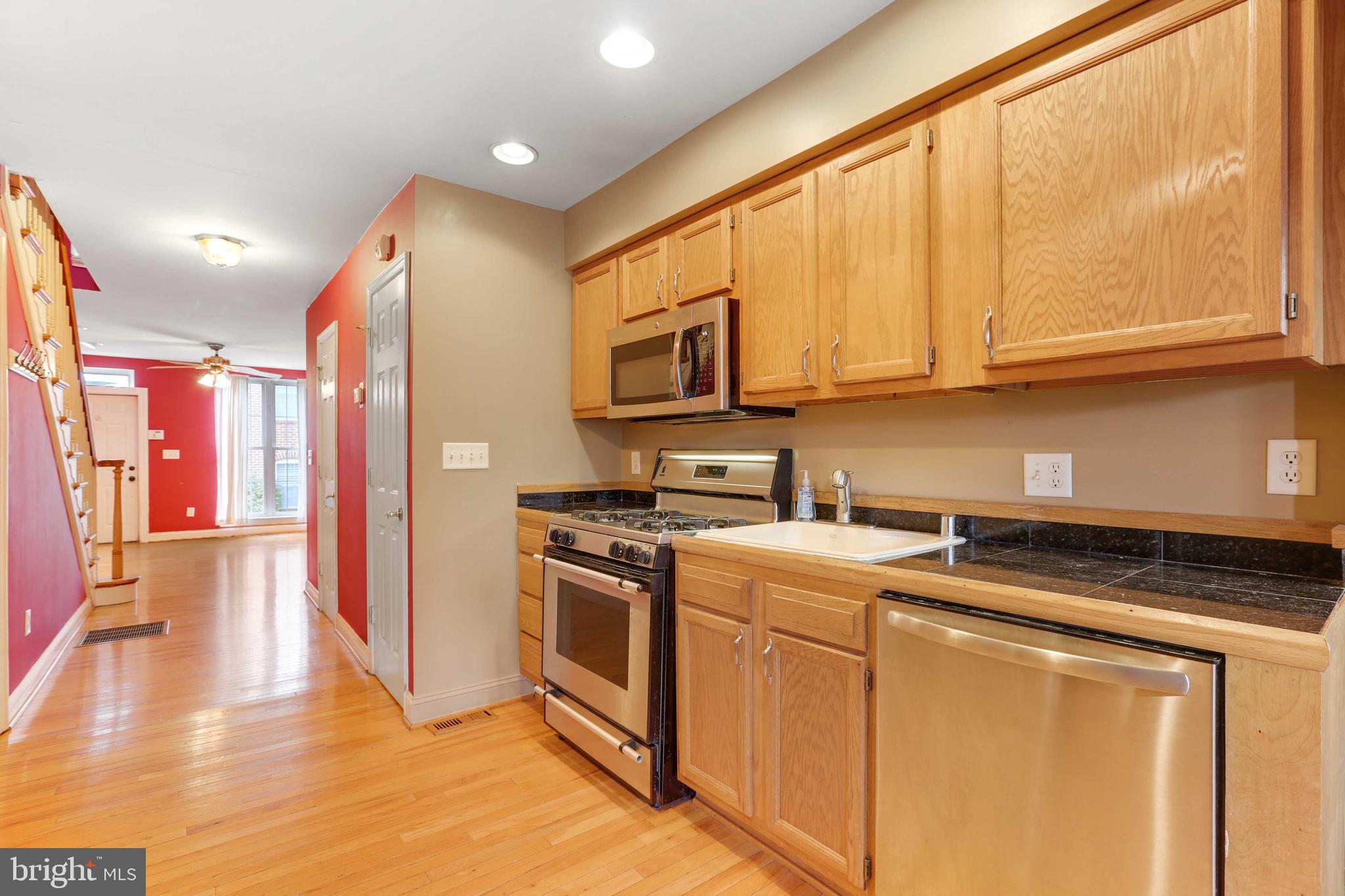 LOCUST POINT - Residential Lease