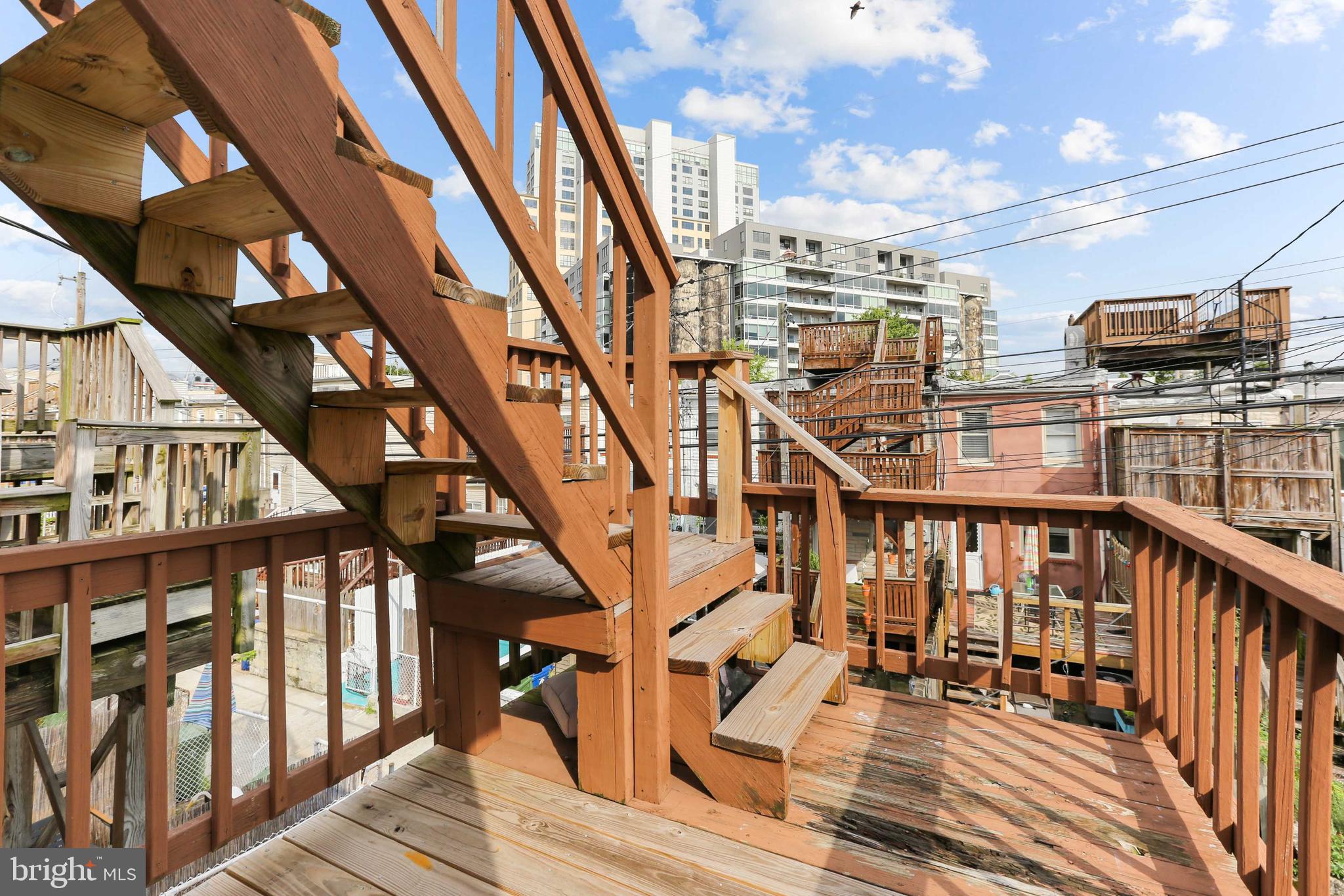 LOCUST POINT - Residential Lease