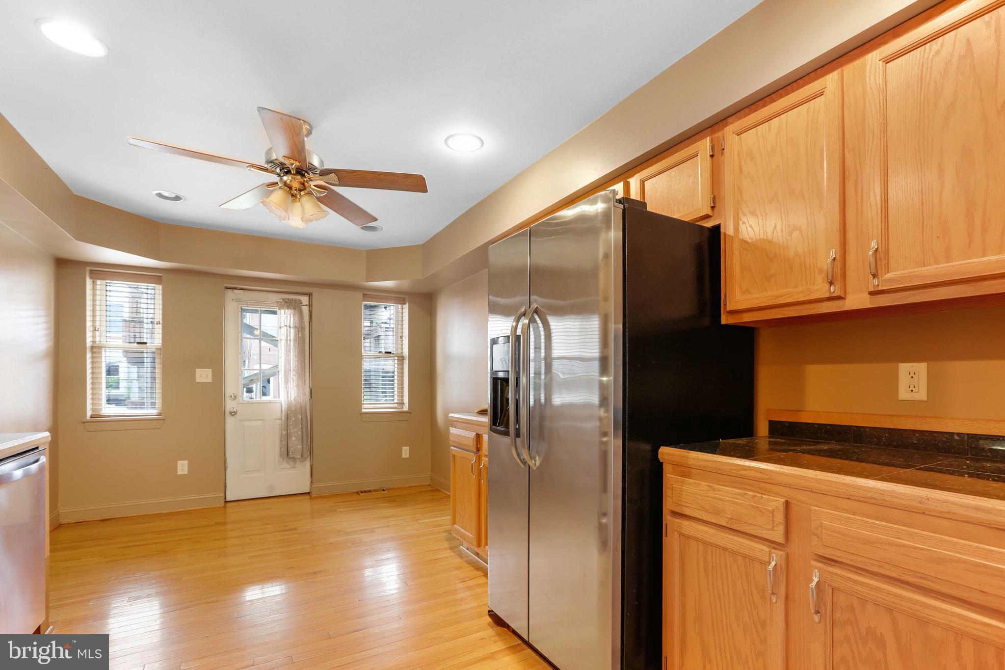 LOCUST POINT - Residential Lease