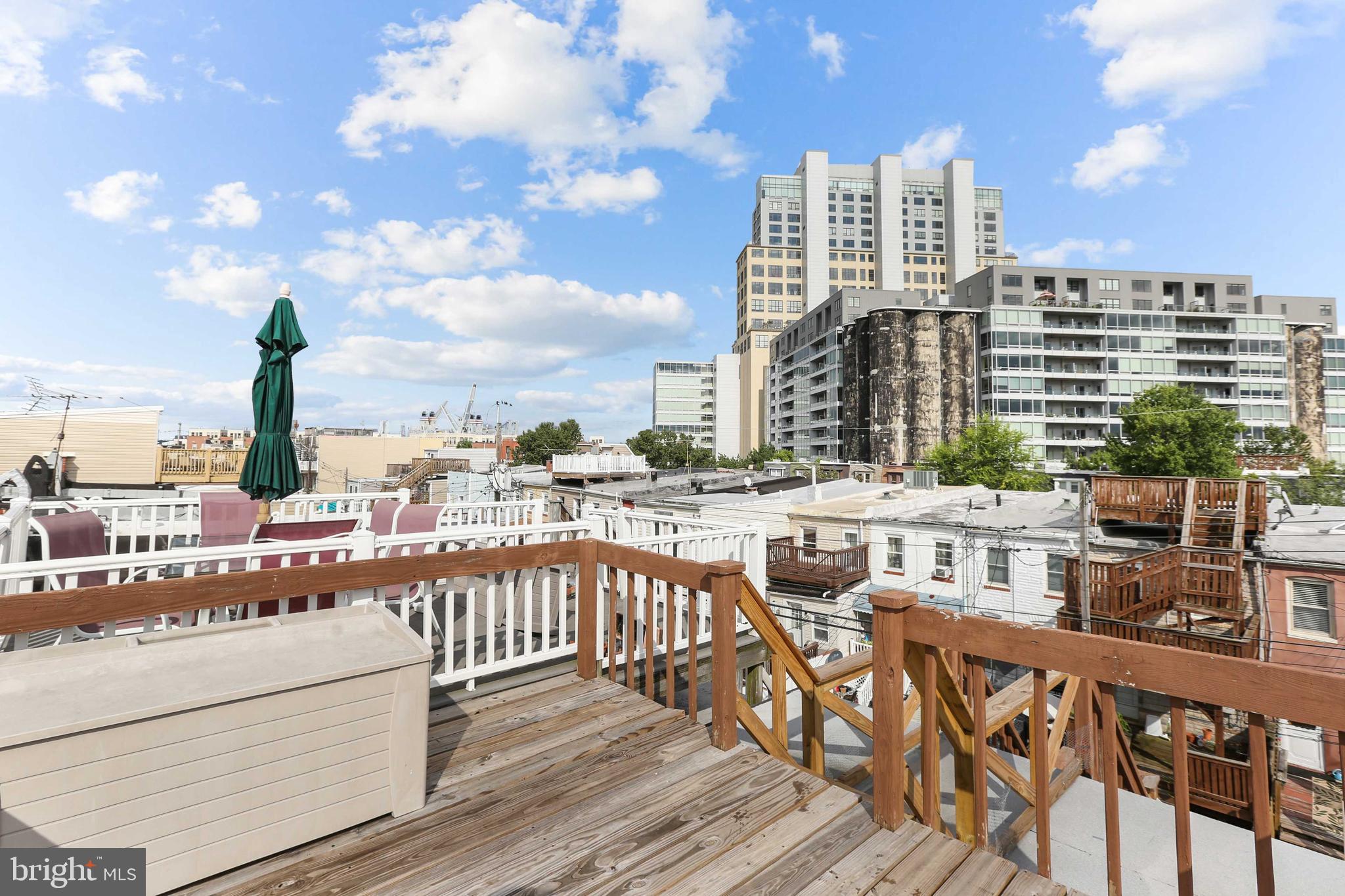 LOCUST POINT - Residential Lease