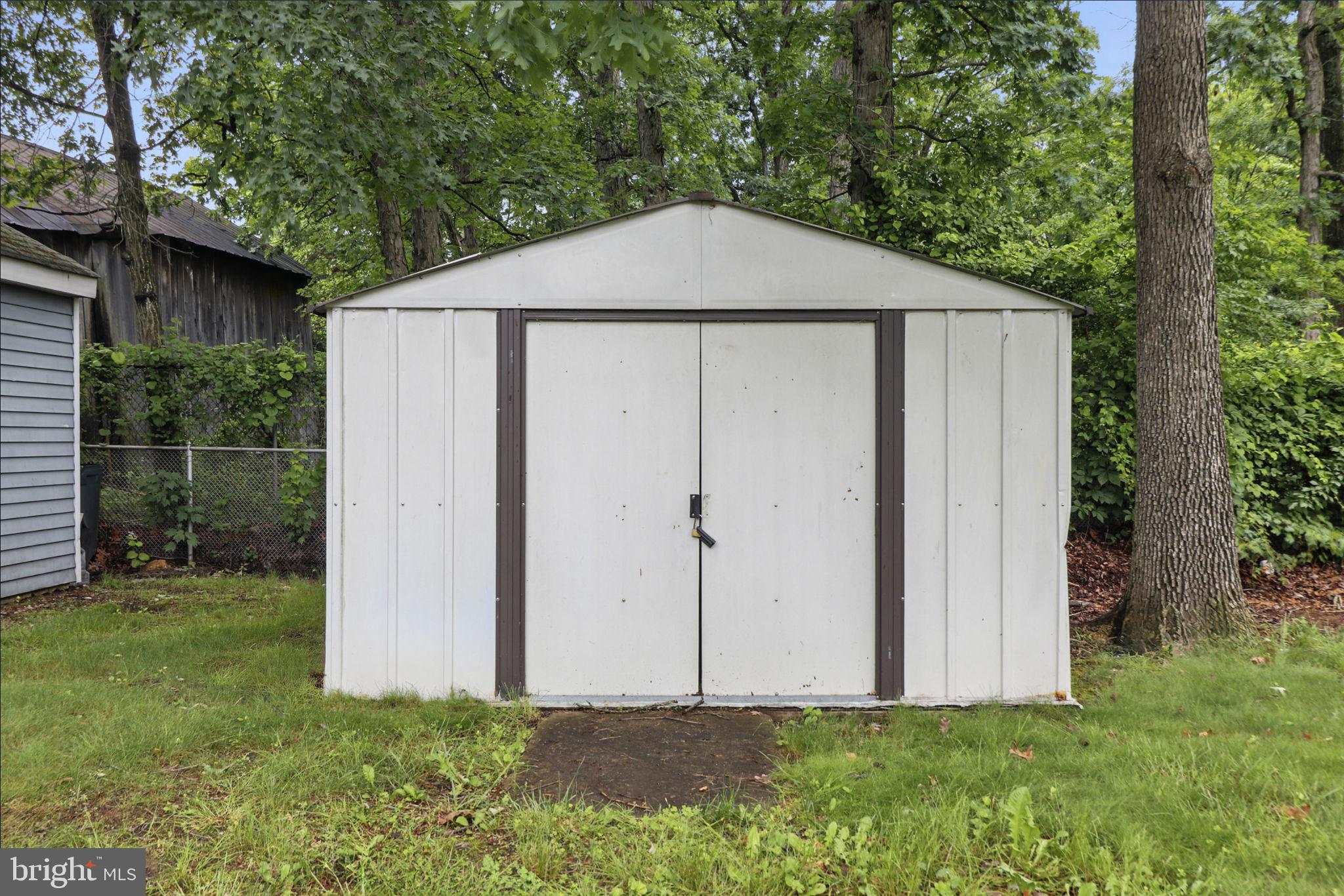 HICKORY HILL - Residential