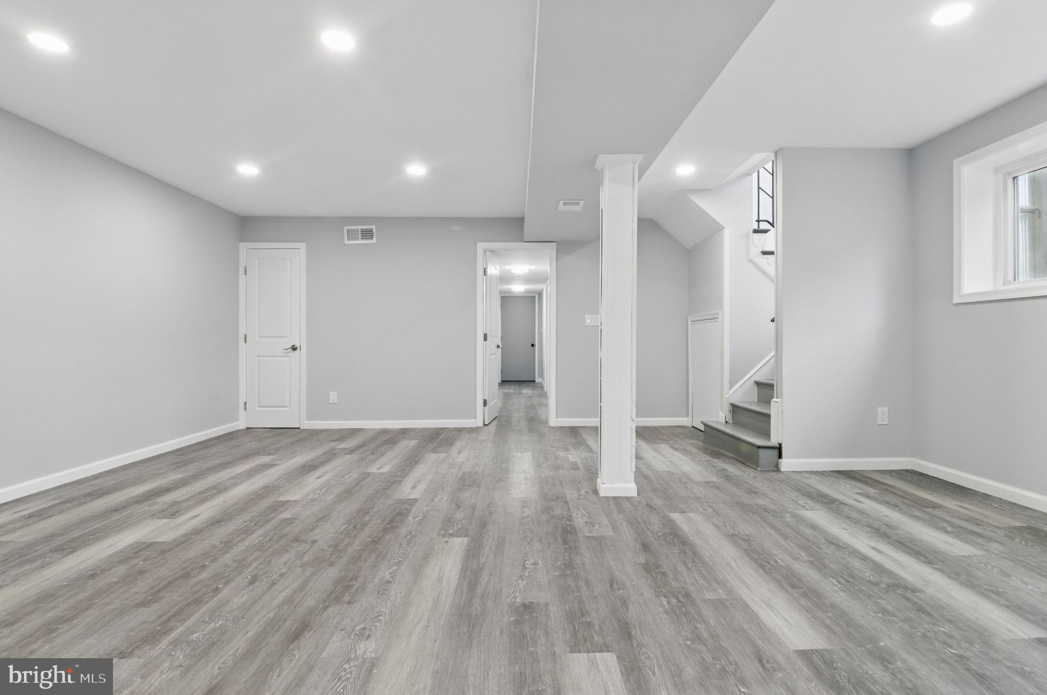 HICKORY HILL - Residential