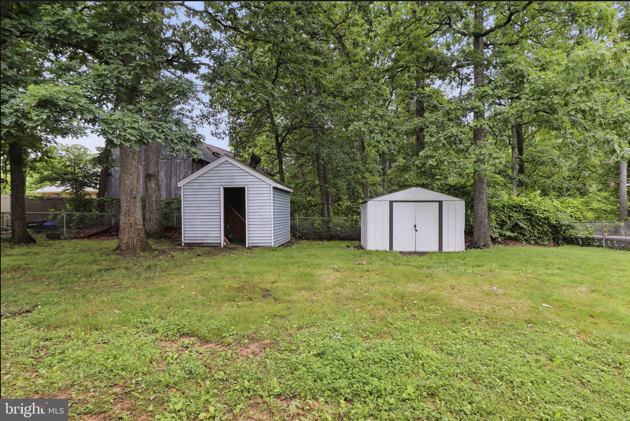 HICKORY HILL - Residential