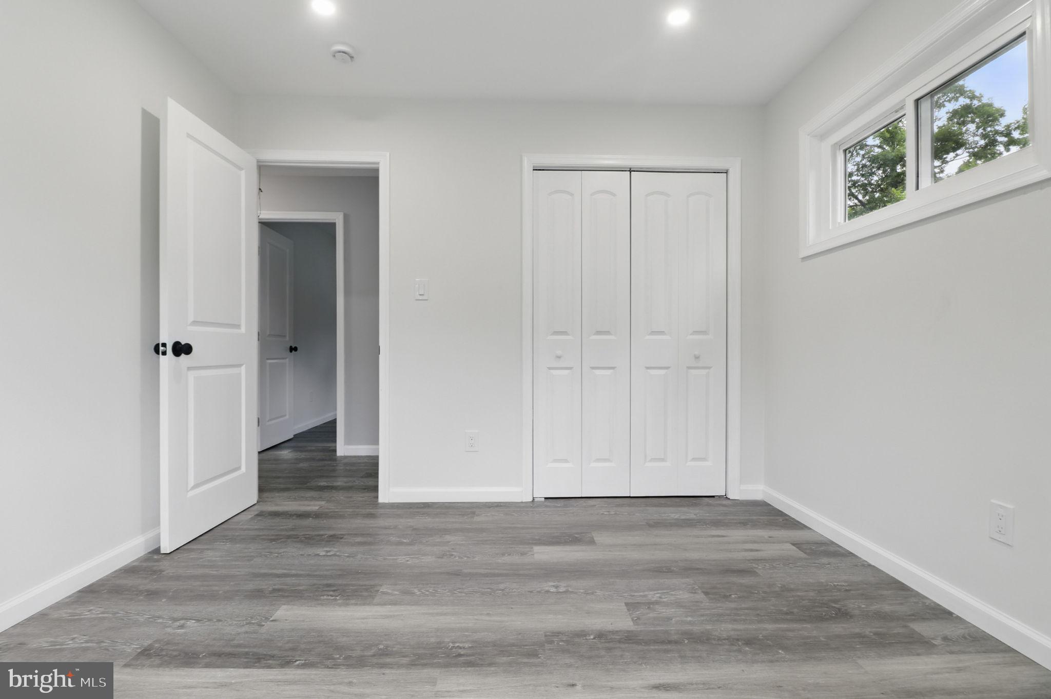 HICKORY HILL - Residential