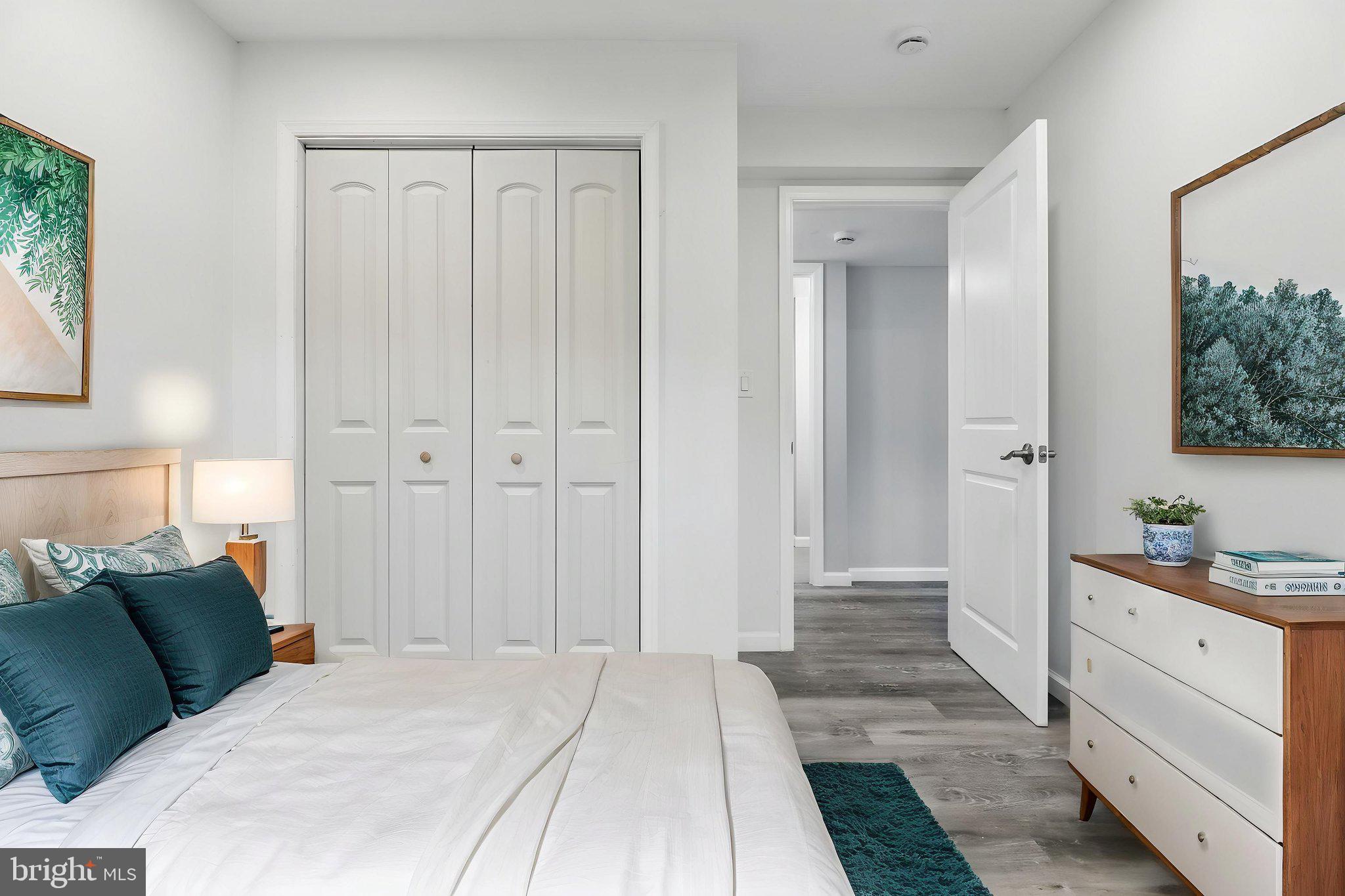 HICKORY HILL - Residential