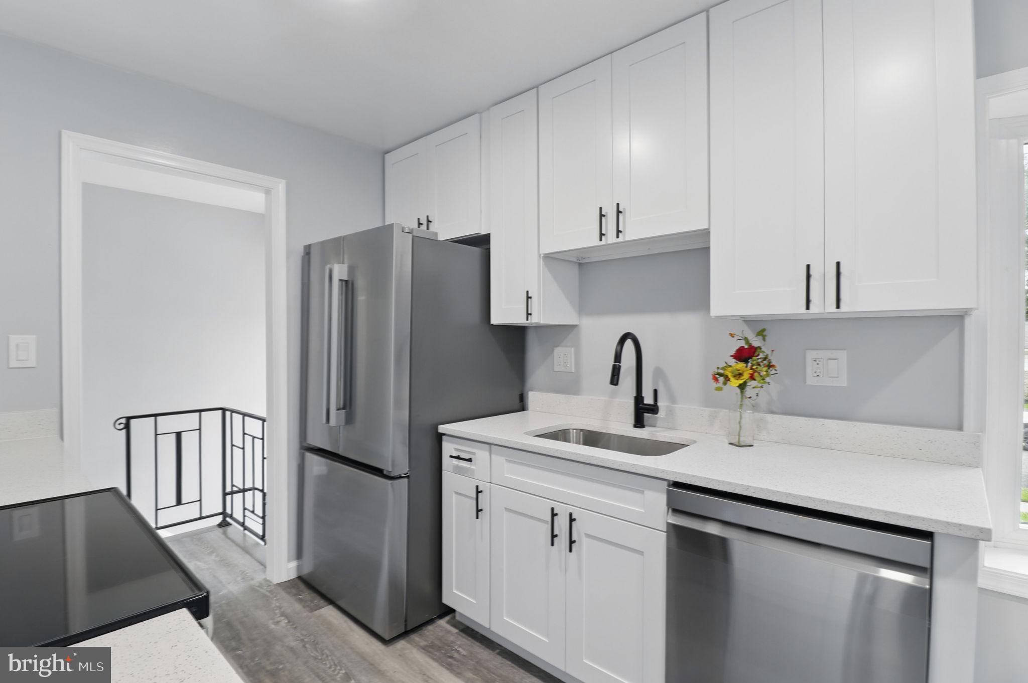 HICKORY HILL - Residential