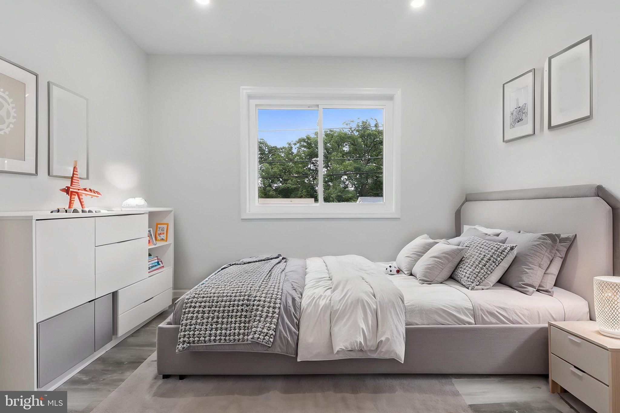 HICKORY HILL - Residential