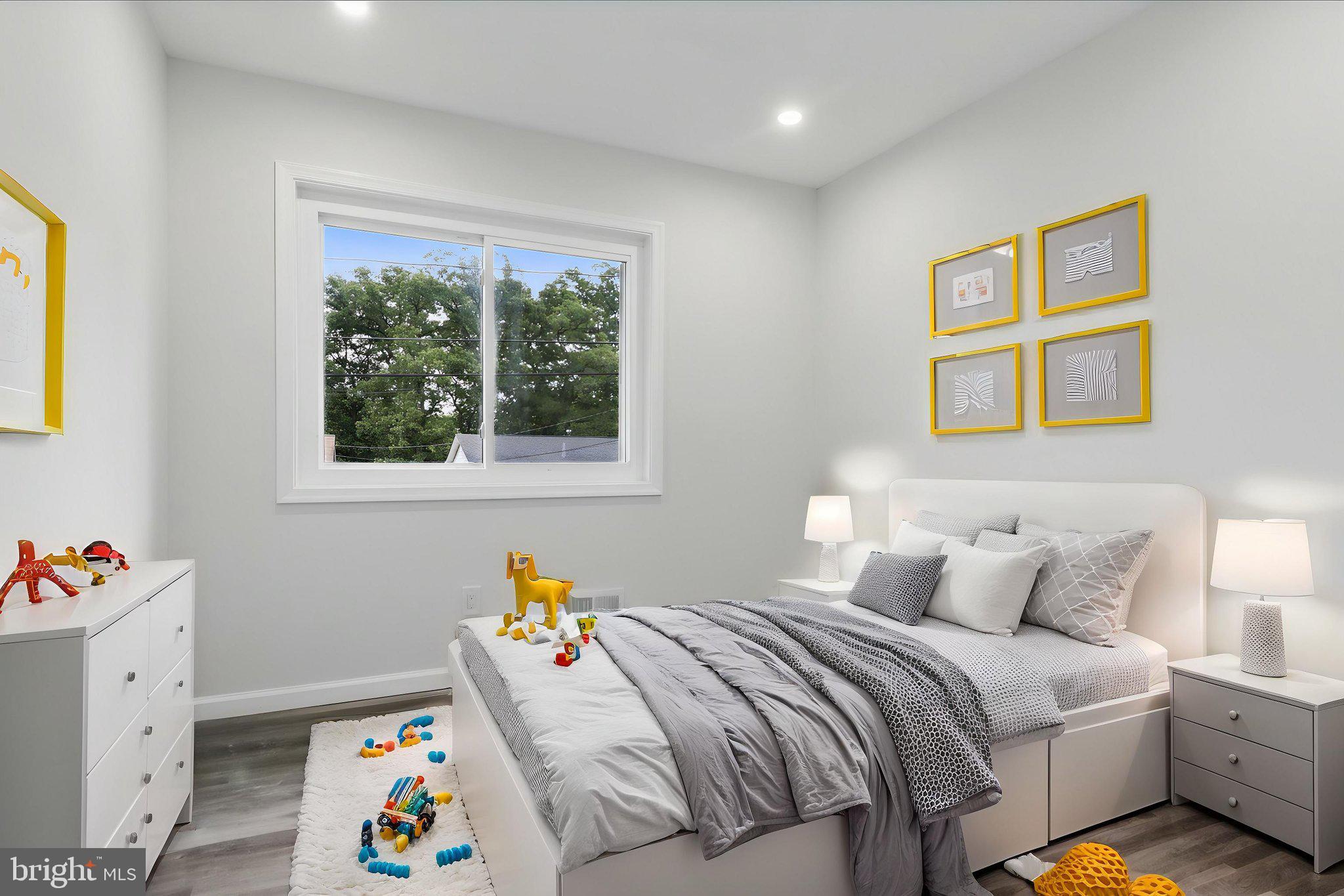 HICKORY HILL - Residential