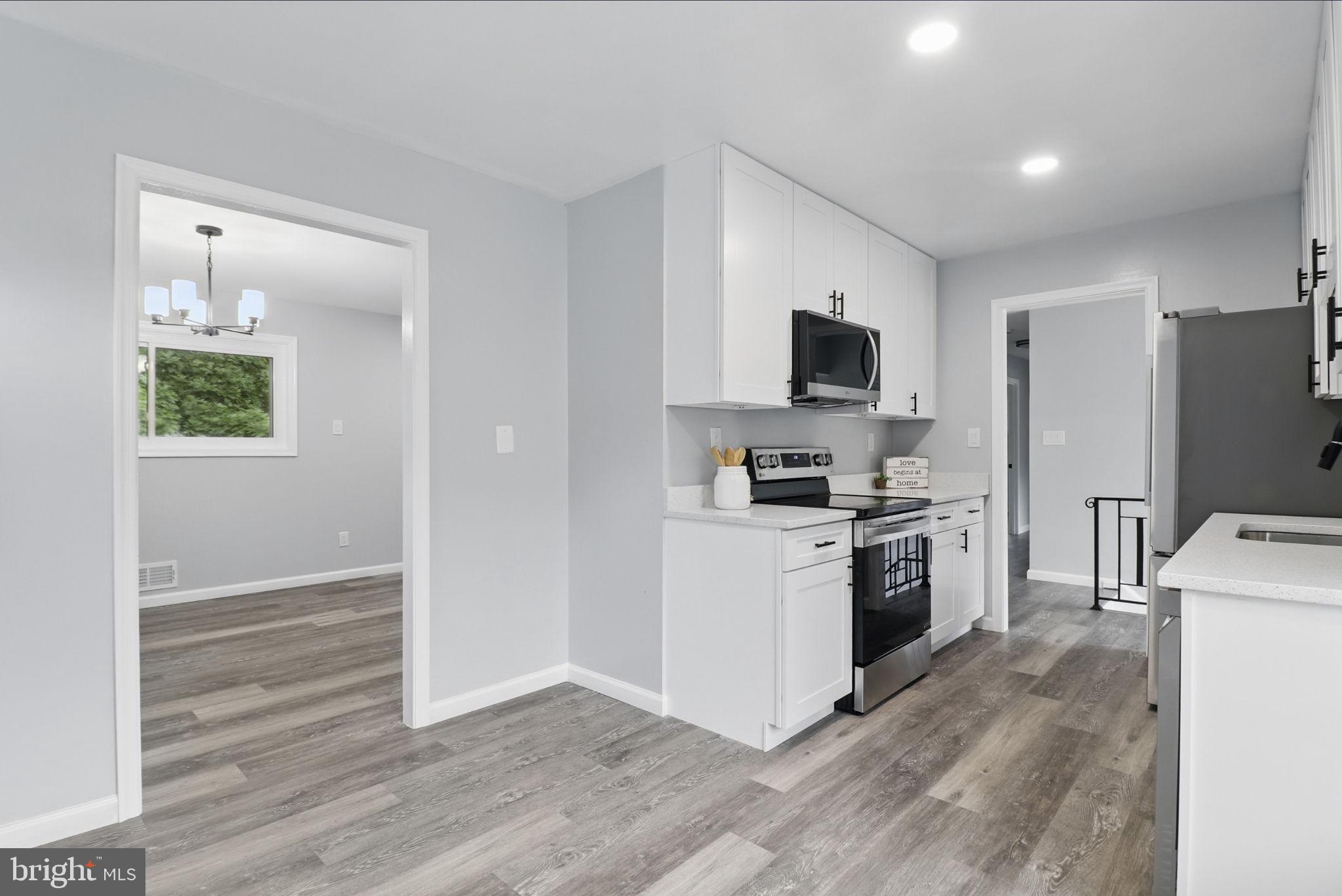 HICKORY HILL - Residential