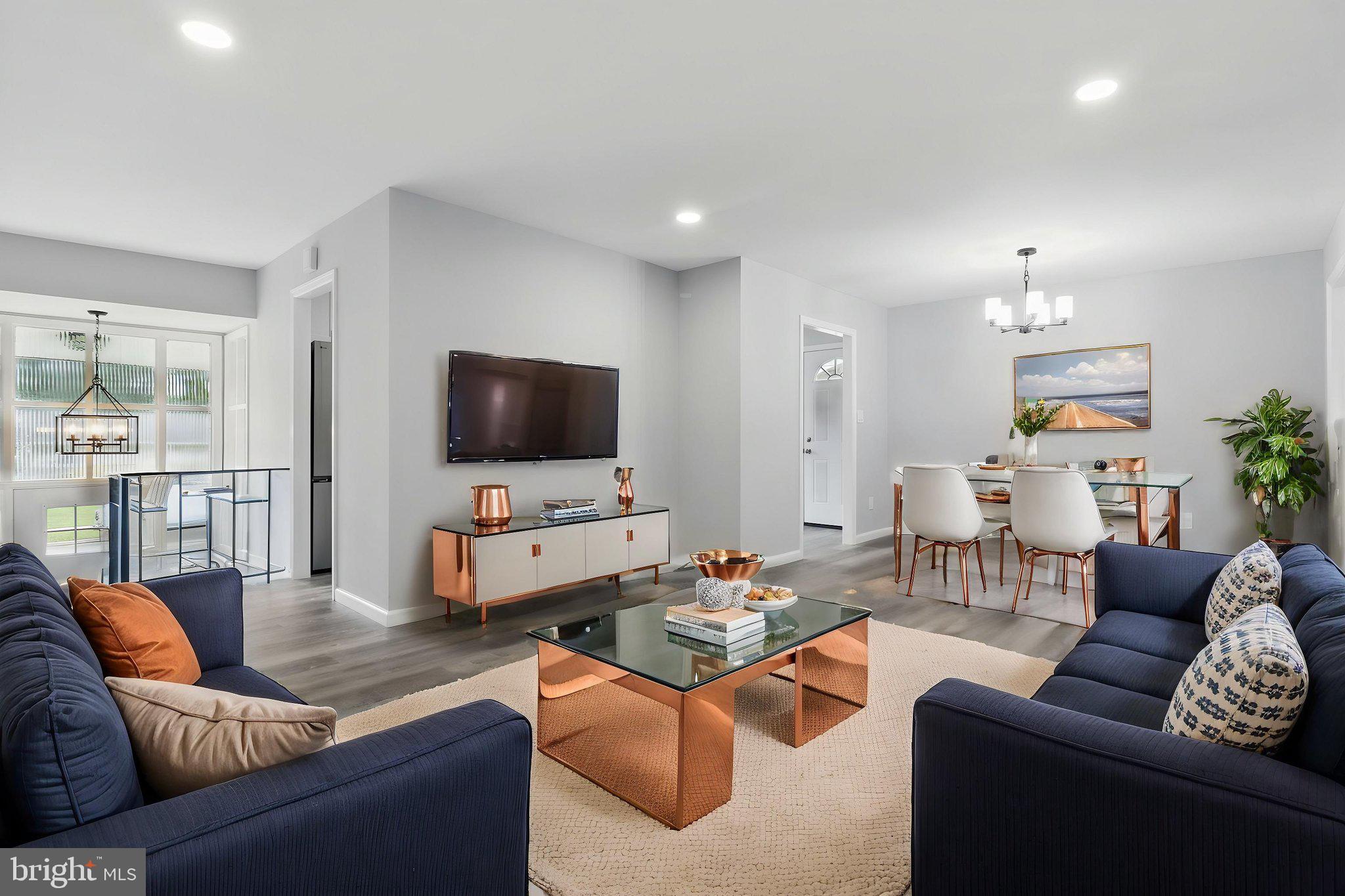 HICKORY HILL - Residential