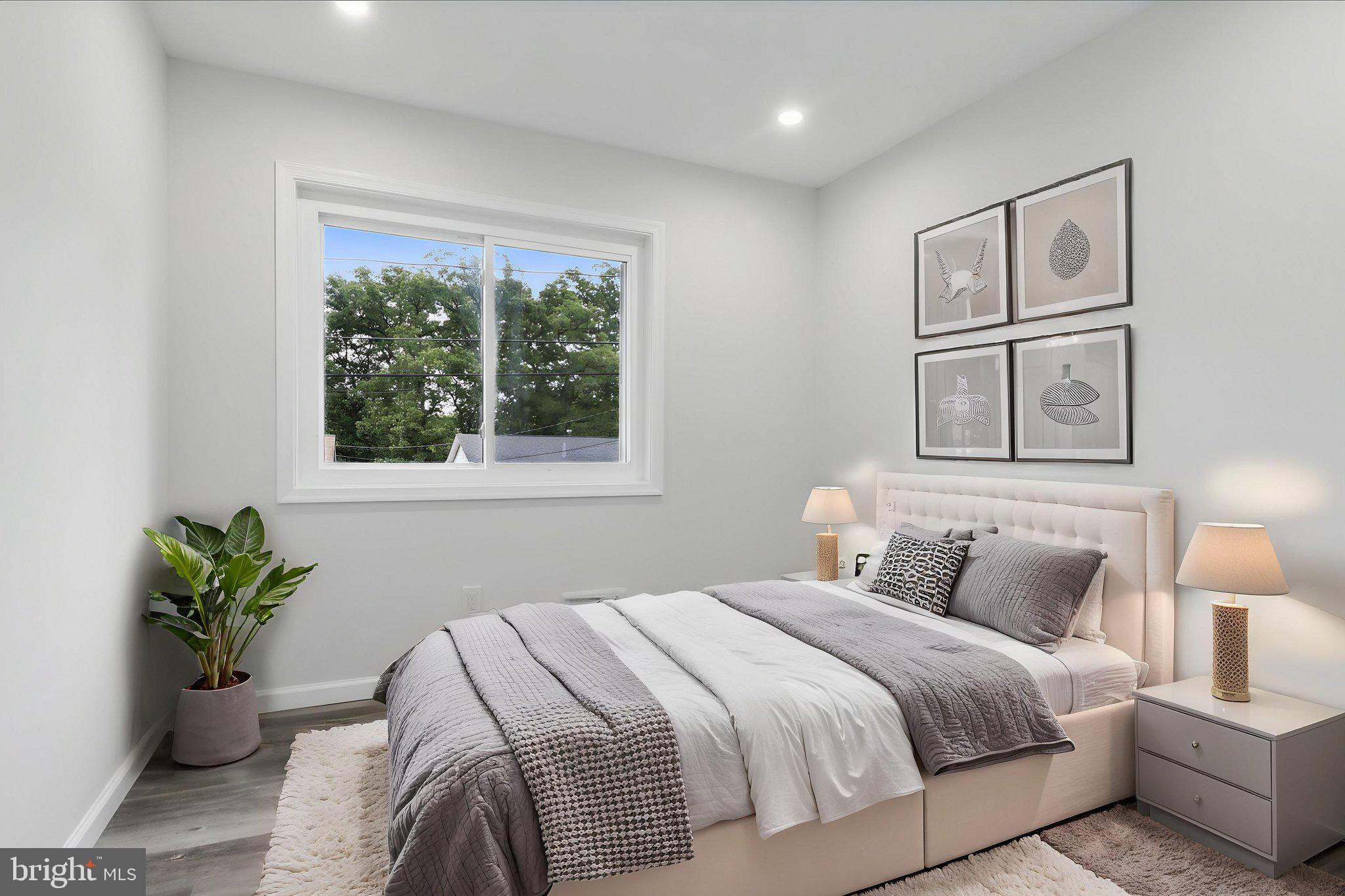 HICKORY HILL - Residential