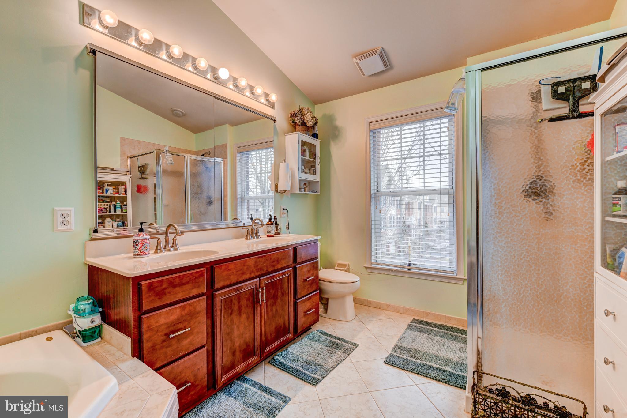 ARBOR POINT - Residential