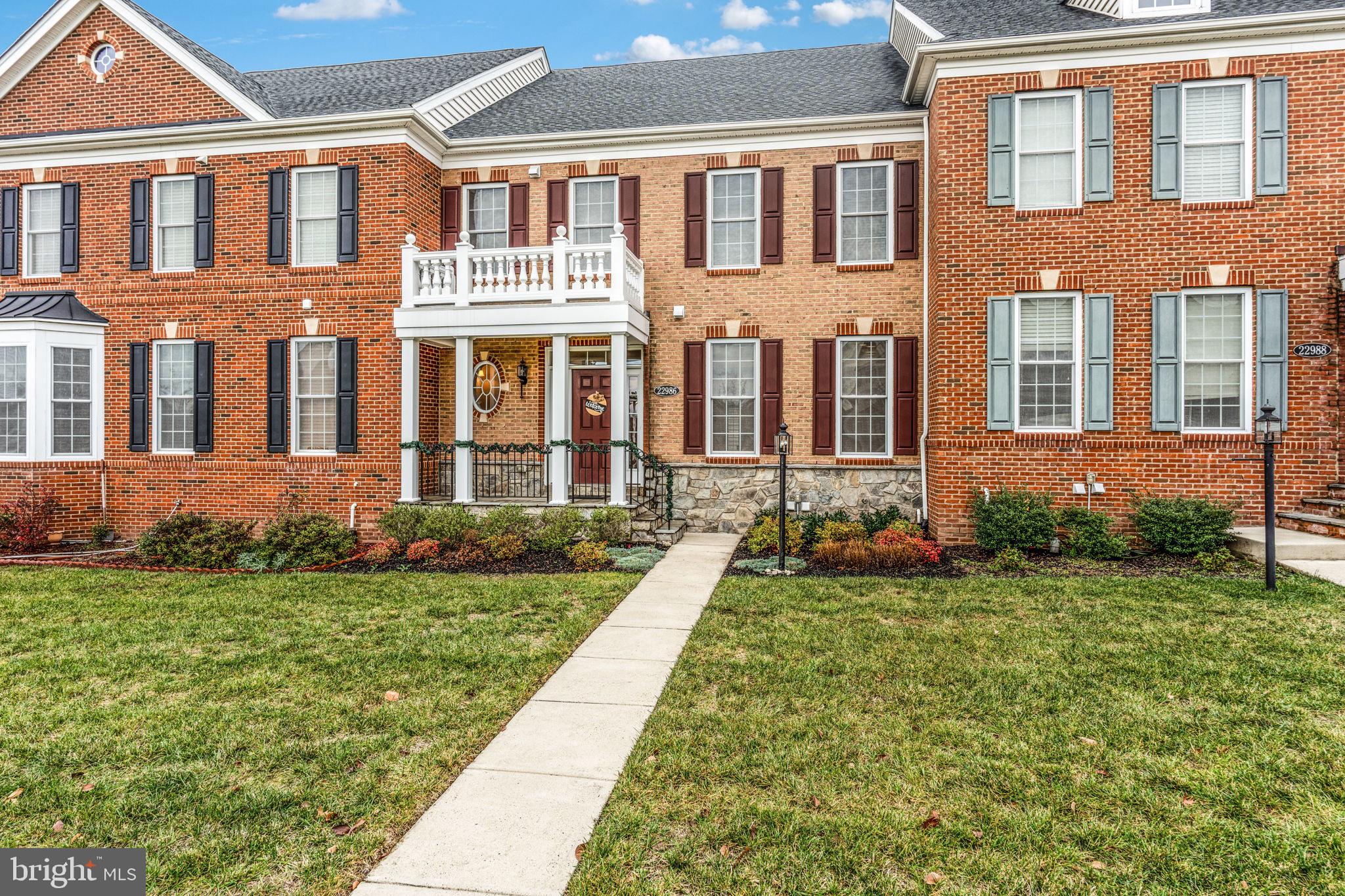 LOUDOUN VALLEY ESTATES 2 - Residential