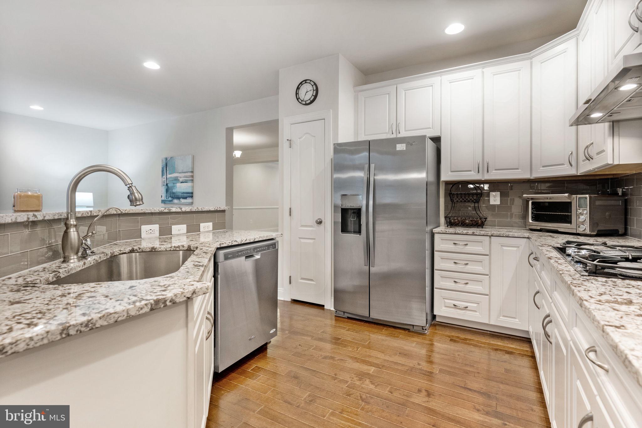 LOUDOUN VALLEY ESTATES 2 - Residential