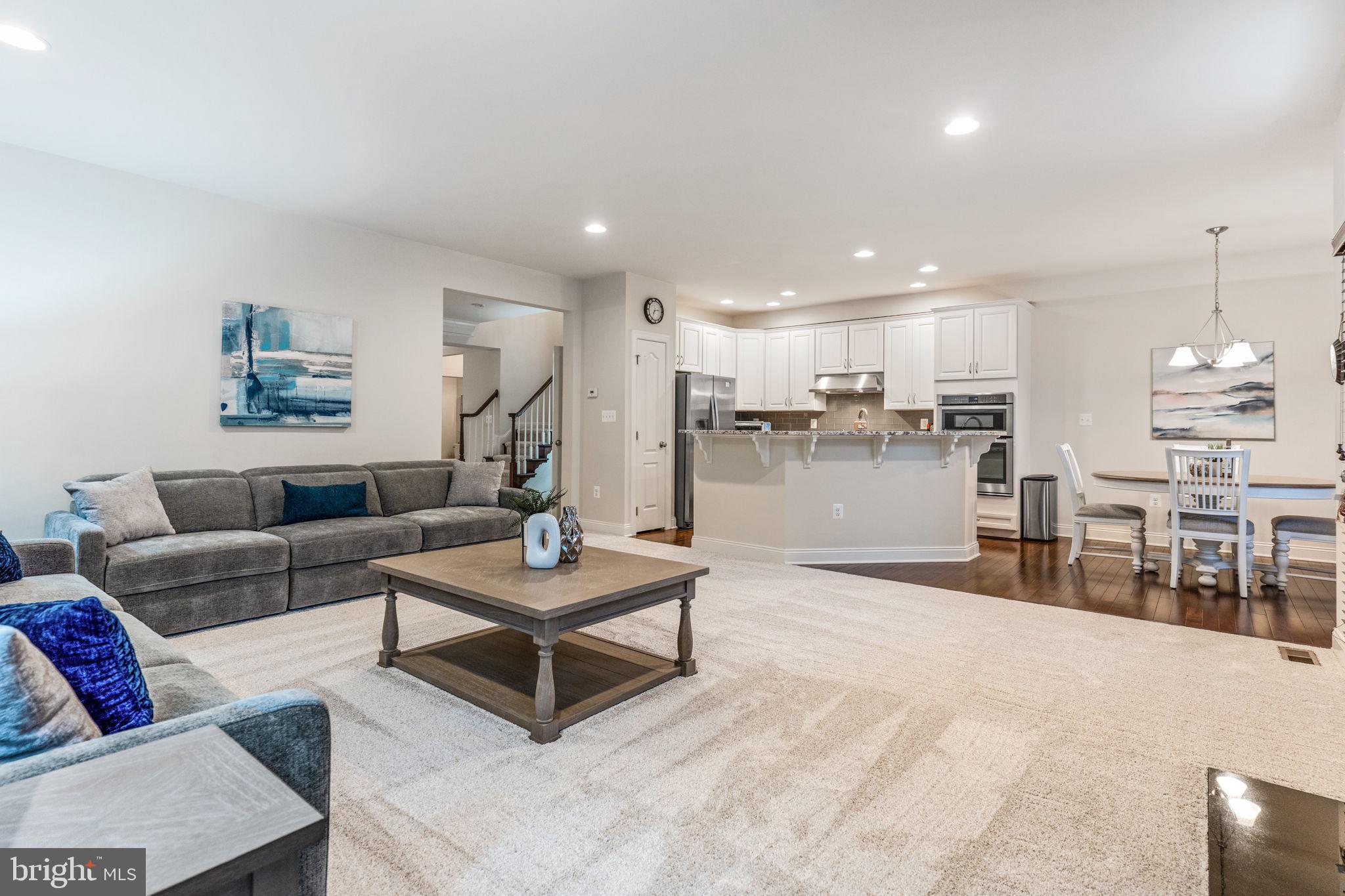 LOUDOUN VALLEY ESTATES 2 - Residential