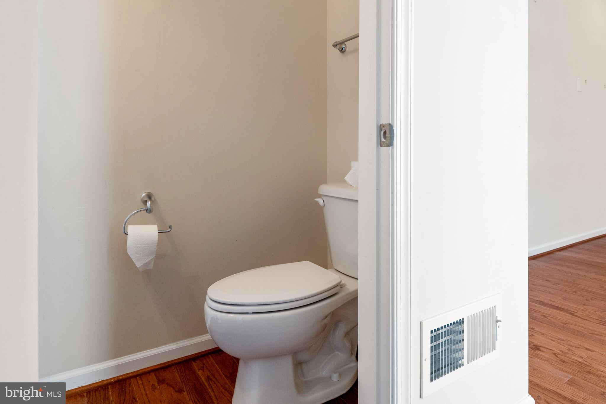 LANSDOWNE TOWN CENTER - Residential