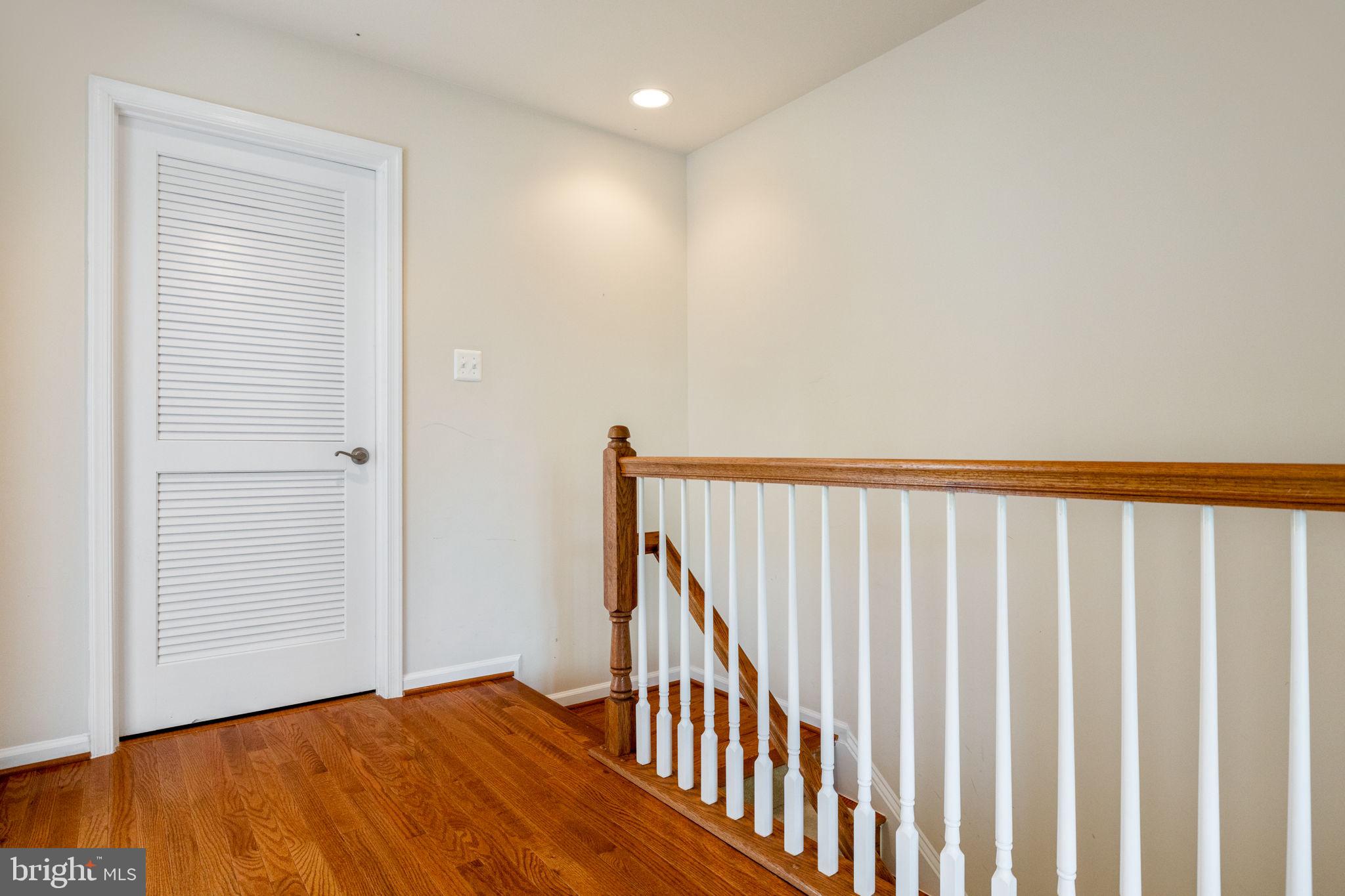 LANSDOWNE TOWN CENTER - Residential