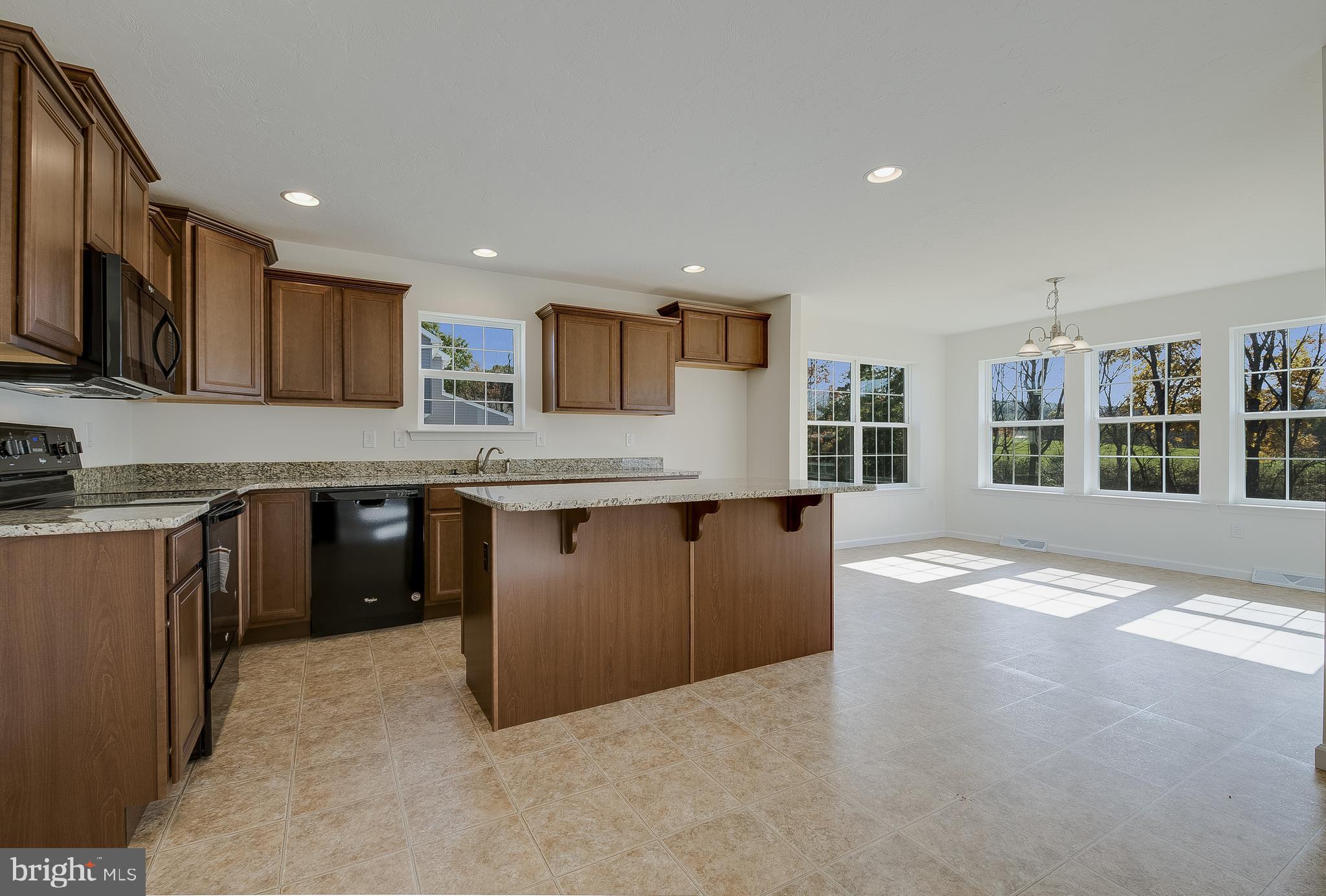 2661 VICTORIAN DRIVE LOT 61