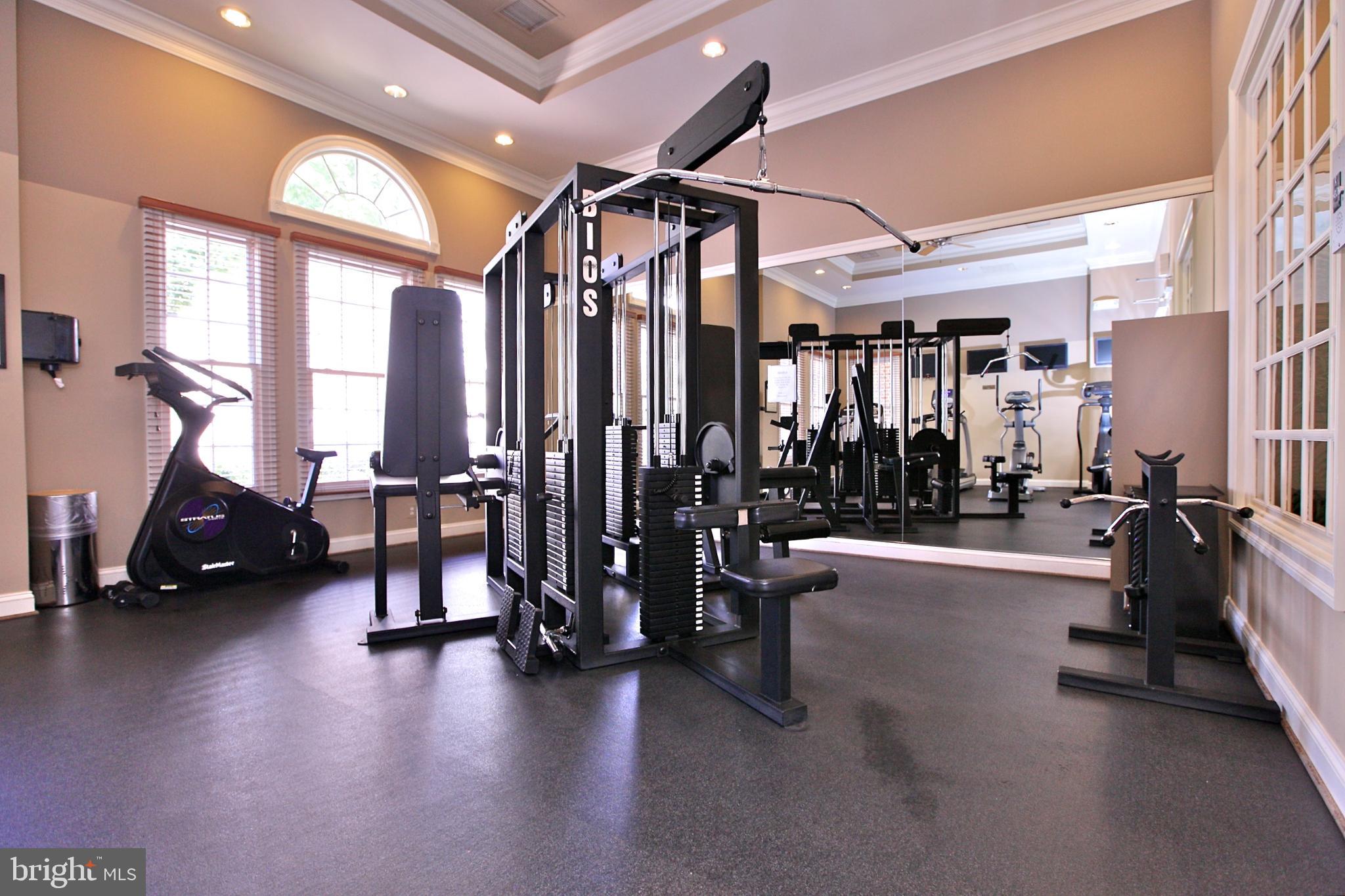 HIGH POINTE AT JEFFERSON PARK - Residential Lease