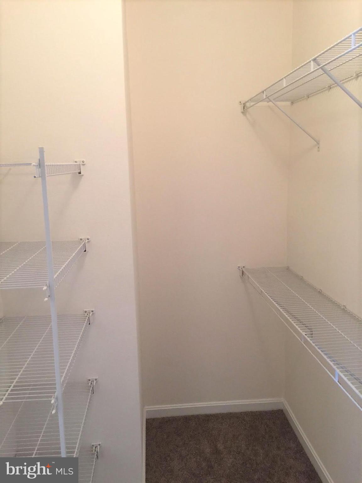 HIGH POINTE AT JEFFERSON PARK - Residential Lease