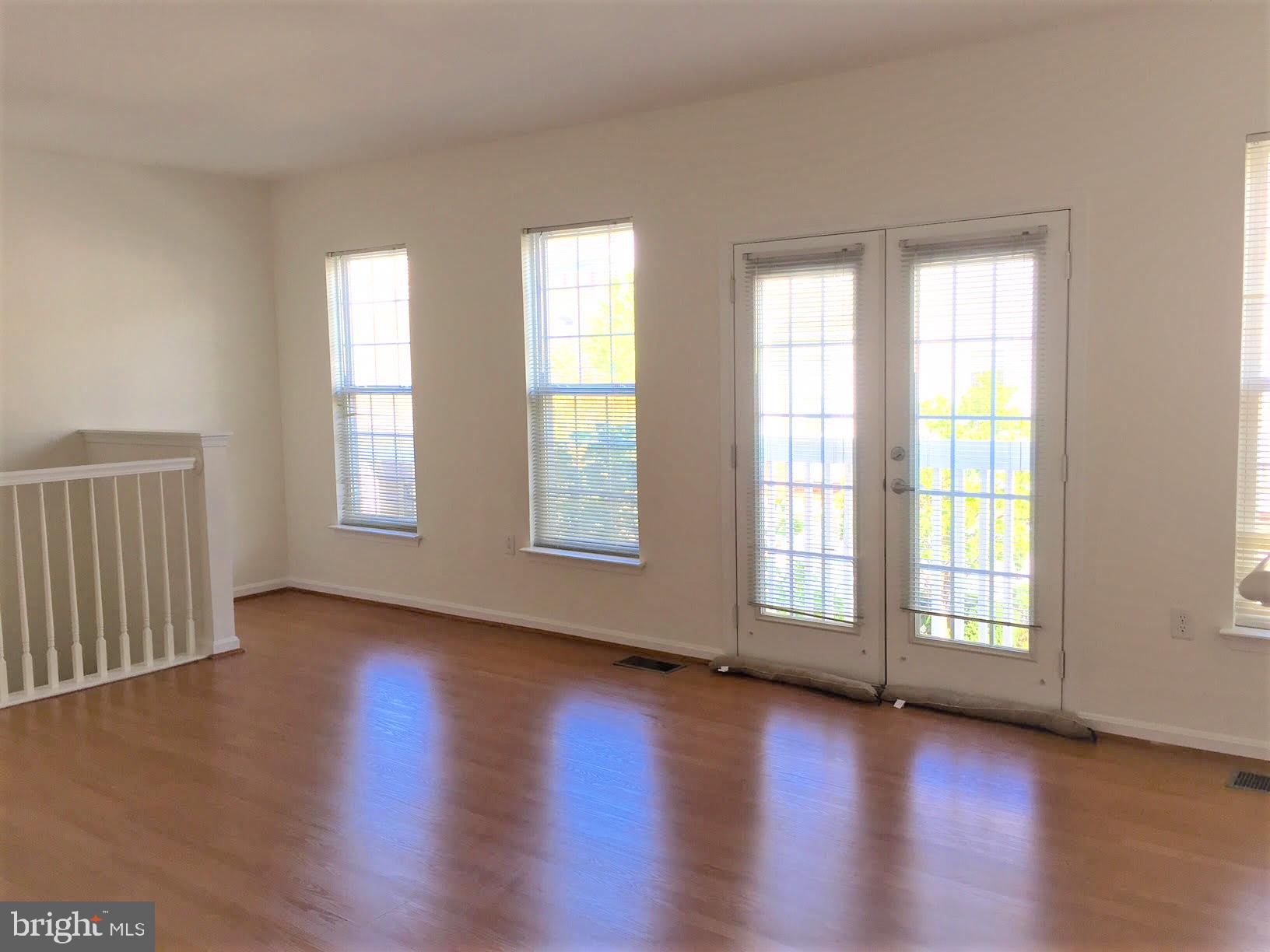 HIGH POINTE AT JEFFERSON PARK - Residential Lease