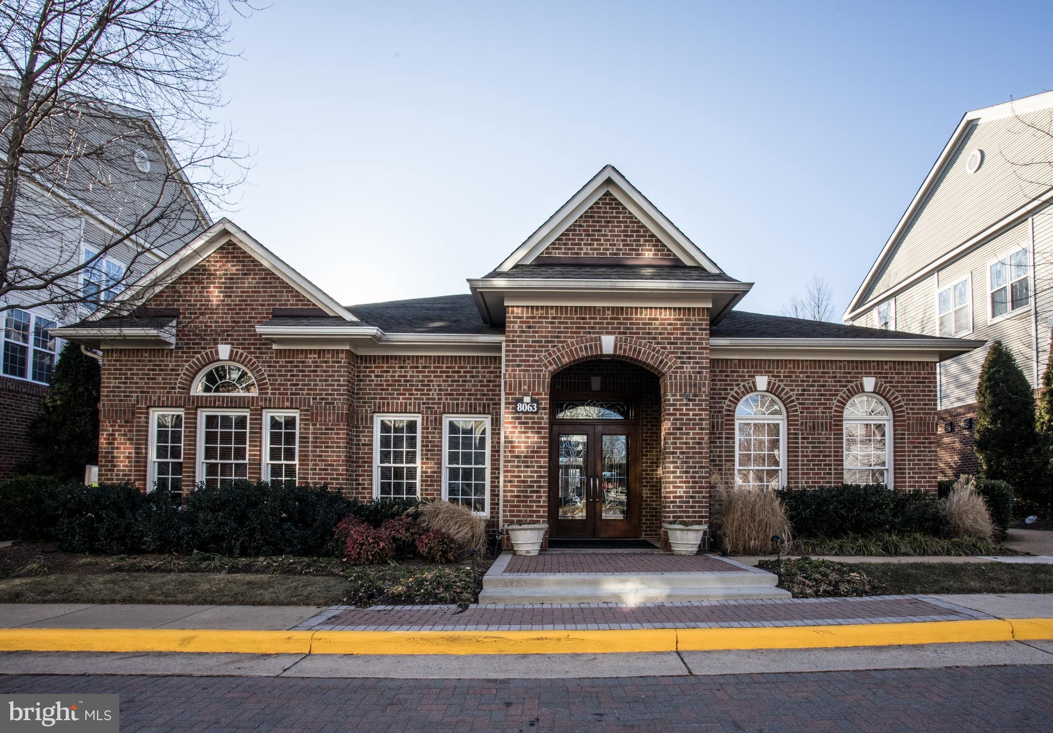 HIGH POINTE AT JEFFERSON PARK - Residential Lease