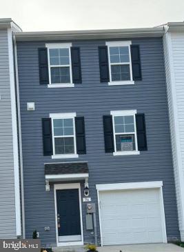 OVERLOOK AT RIVERSIDE TOWNHOMES - Residential