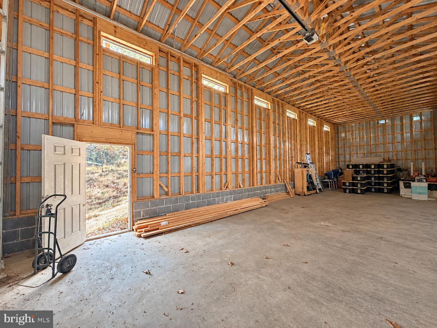 11505 HUNTER ROAD 1