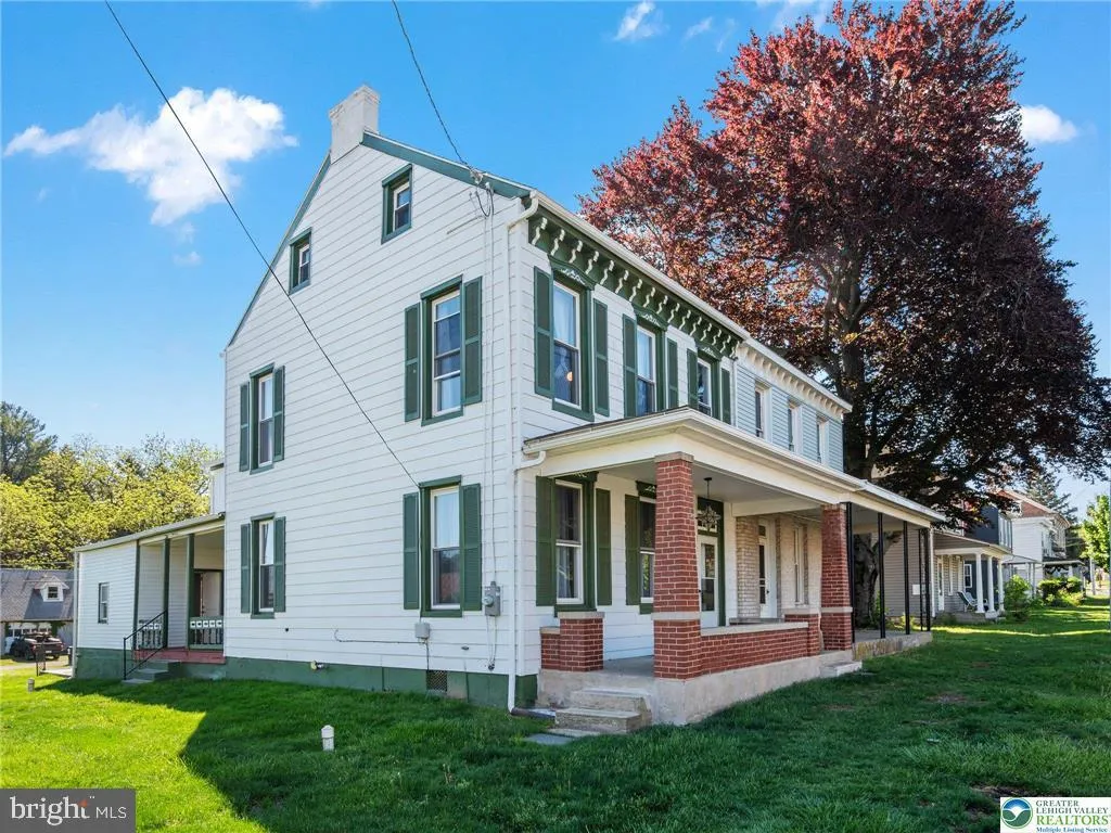 Lyon Station, Pennsylvania 19536, United States, 4 Bedrooms Bedrooms, ,2 BathroomsBathrooms,Residential,Active,157396