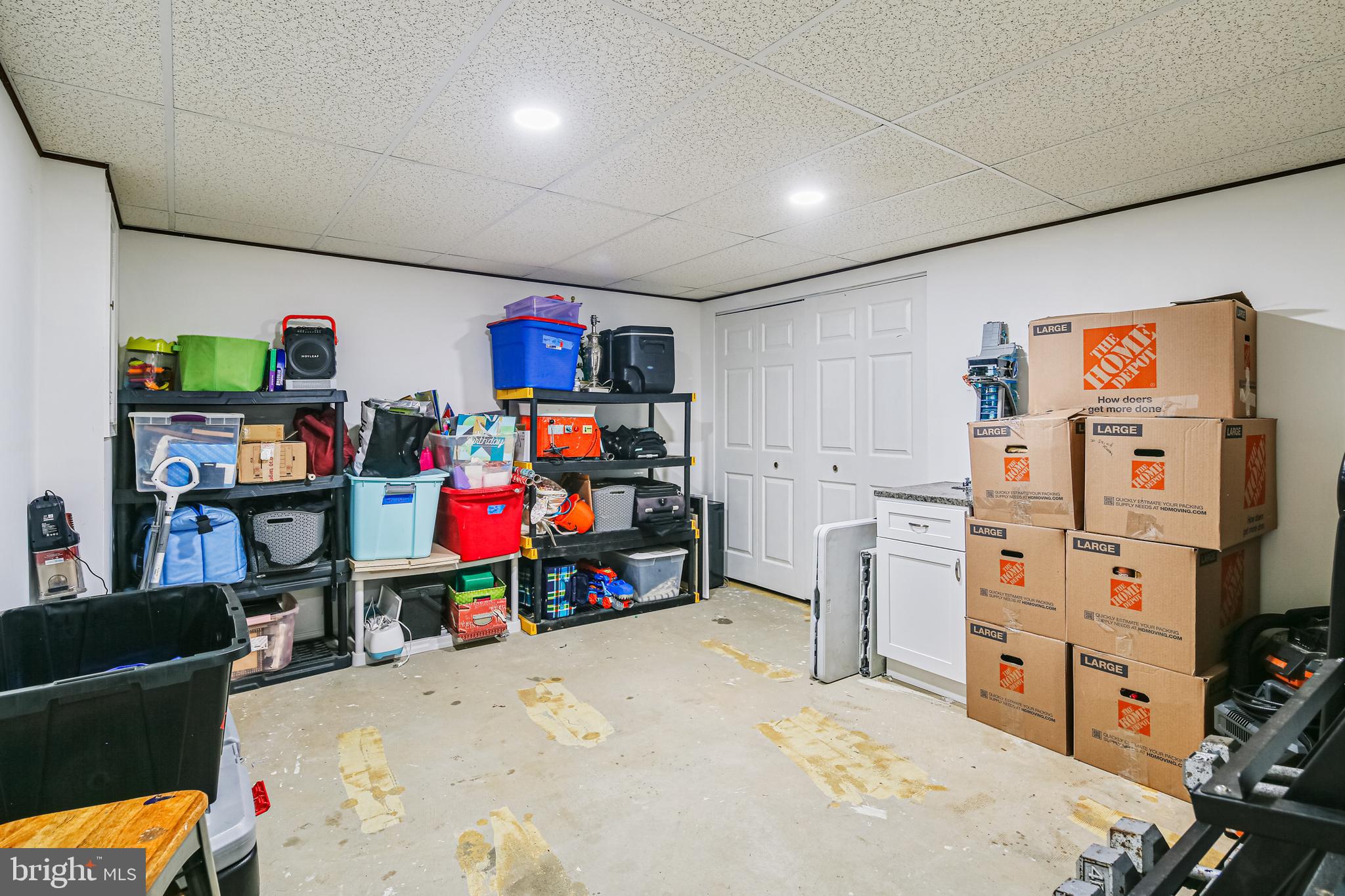 CENTENNIAL MANOR - Residential